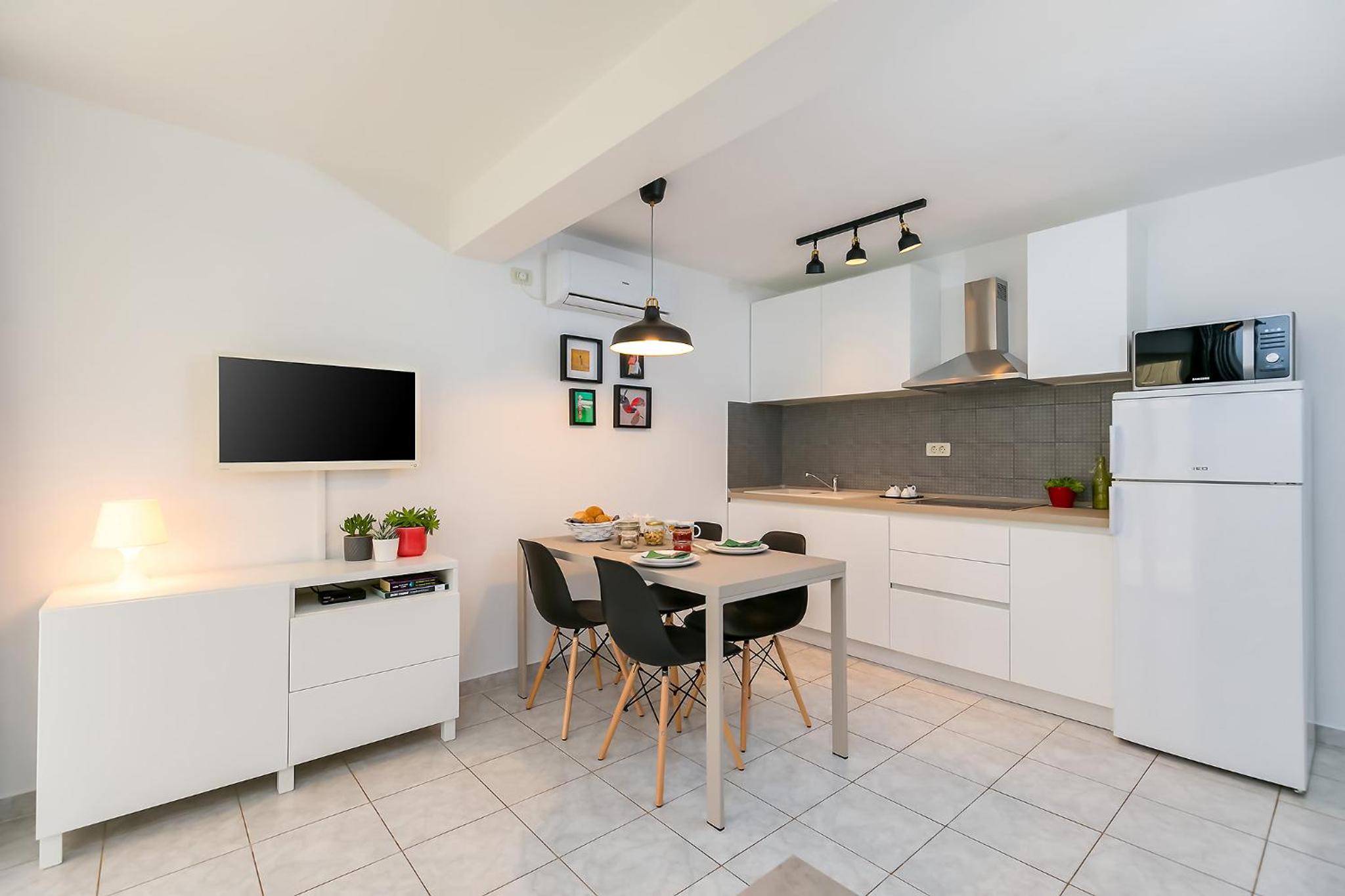 Apartment - Photo 6