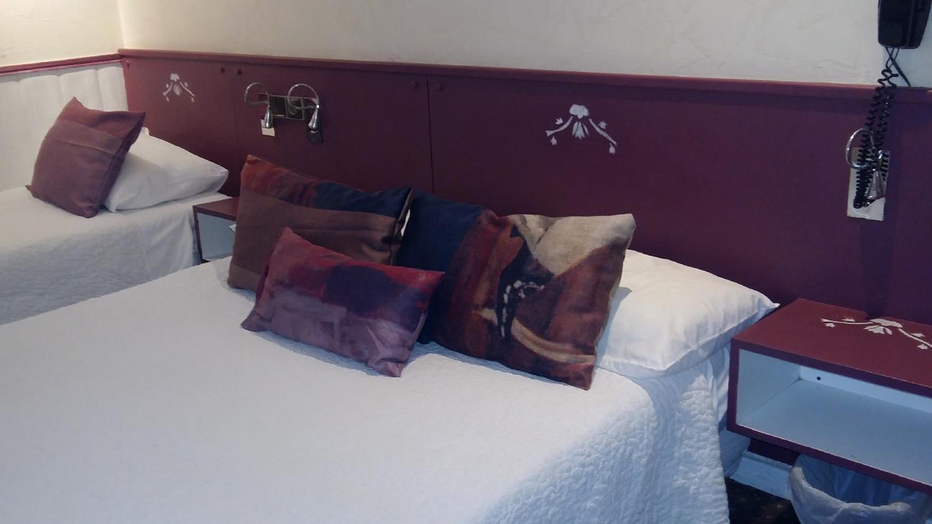 Standard Triple Room - Photo 14