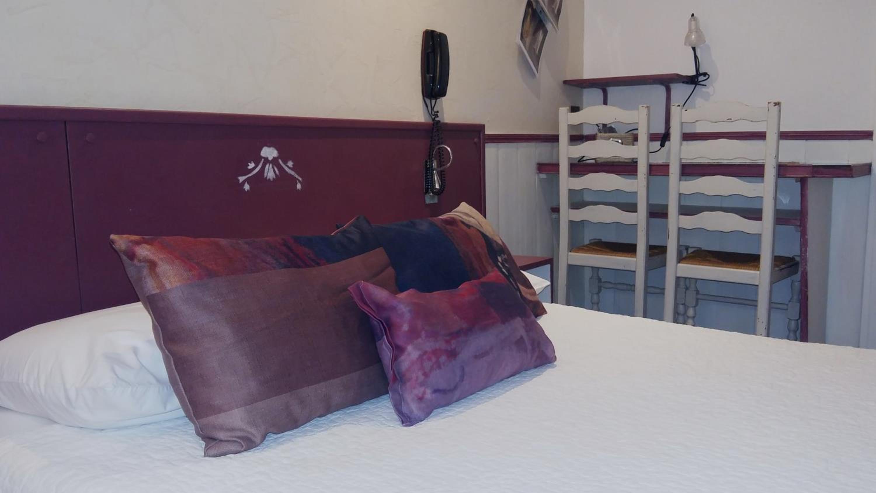 Standard Triple Room - Photo 12