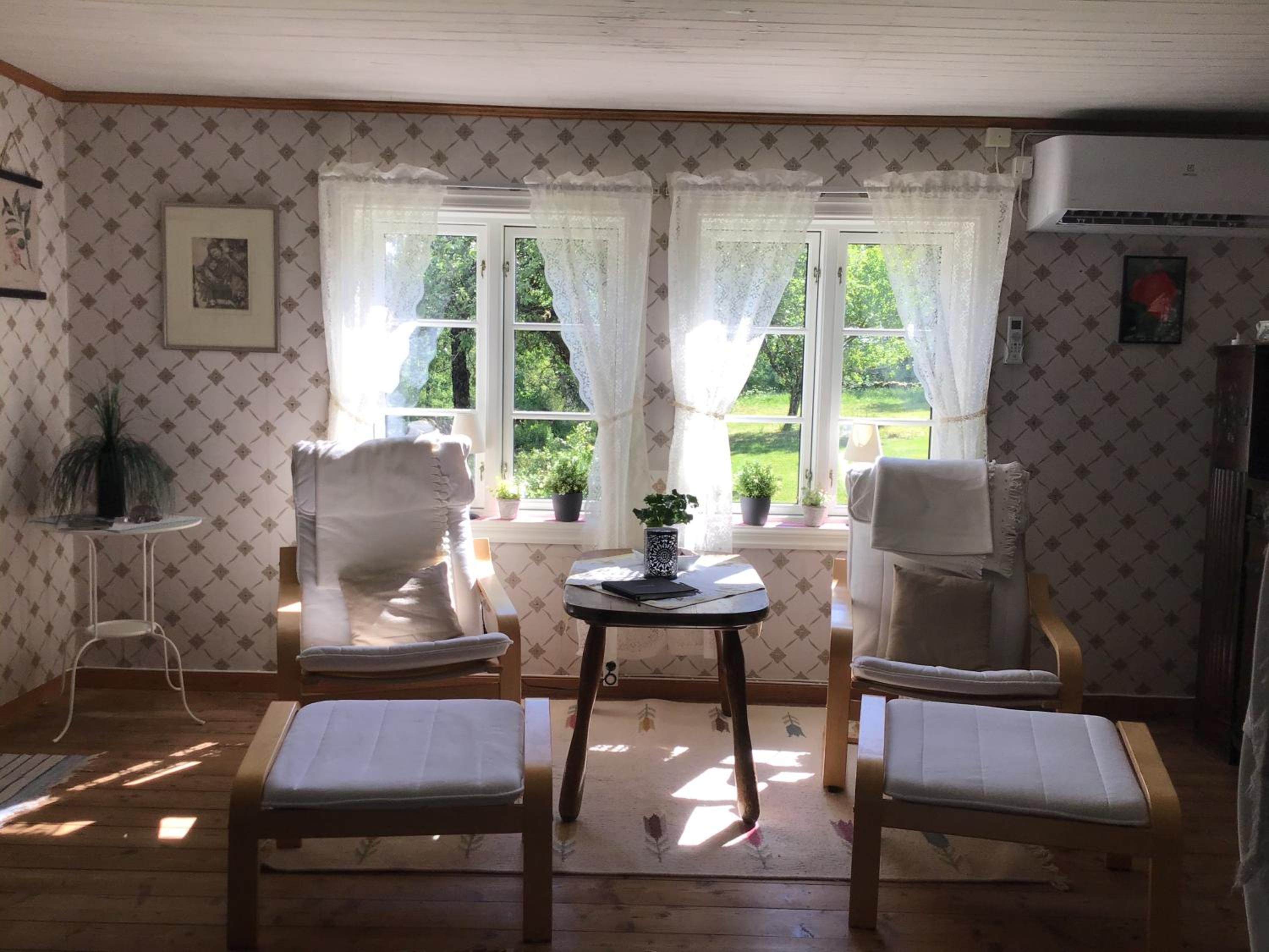 Two-Bedroom House photo 1