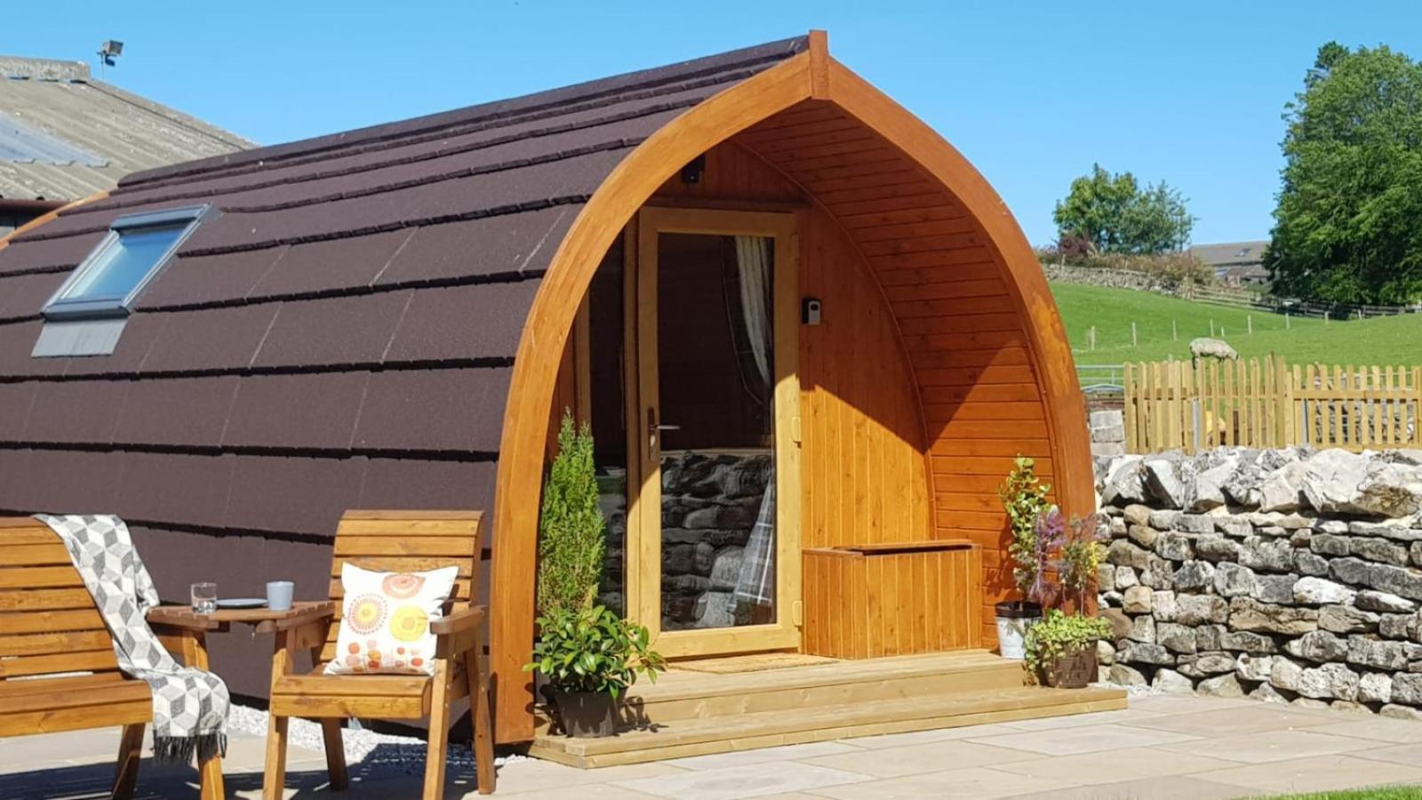 Double room with Patio and Hot Tub (Ribble)