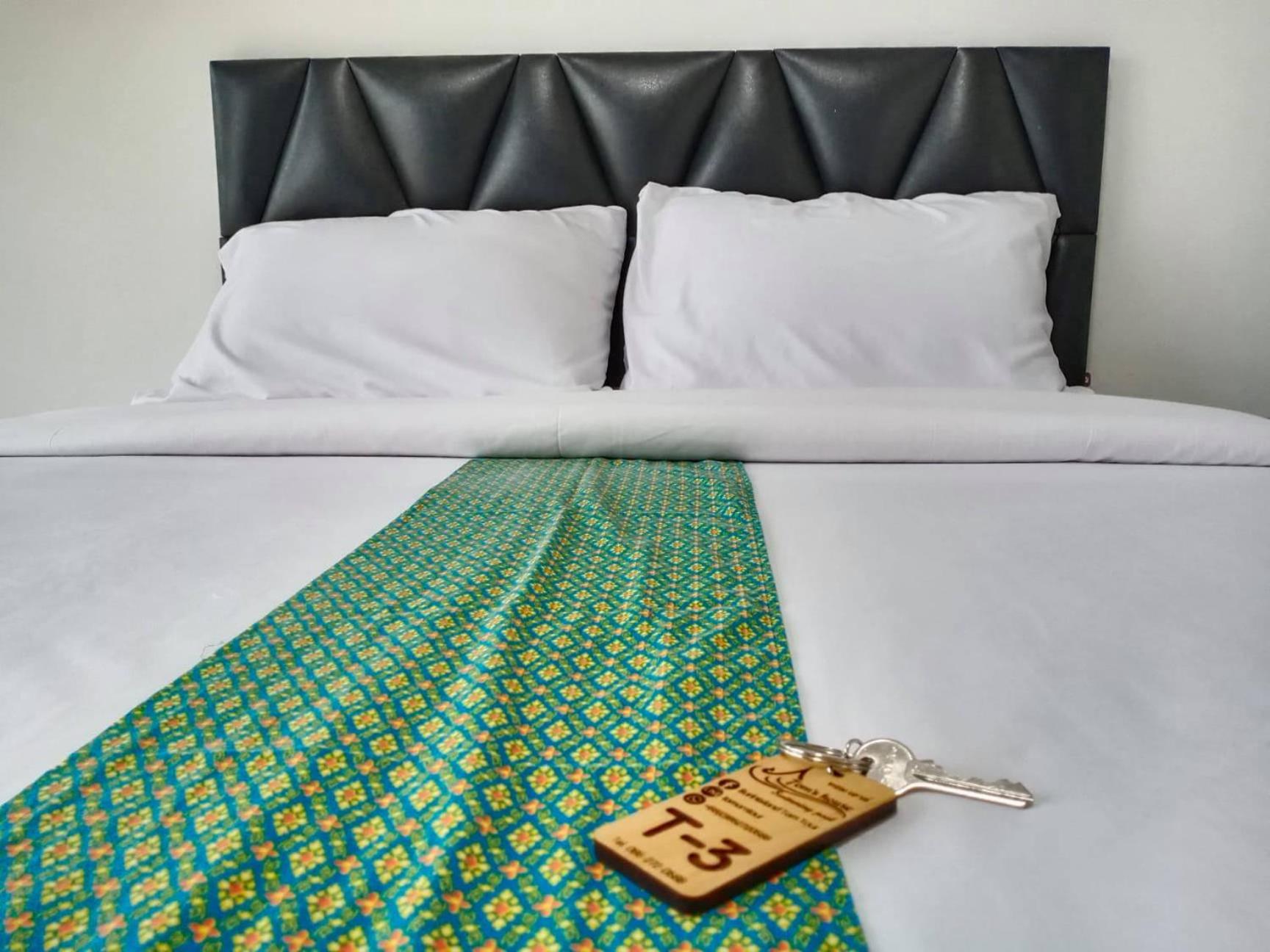 Small Double Room photo 1