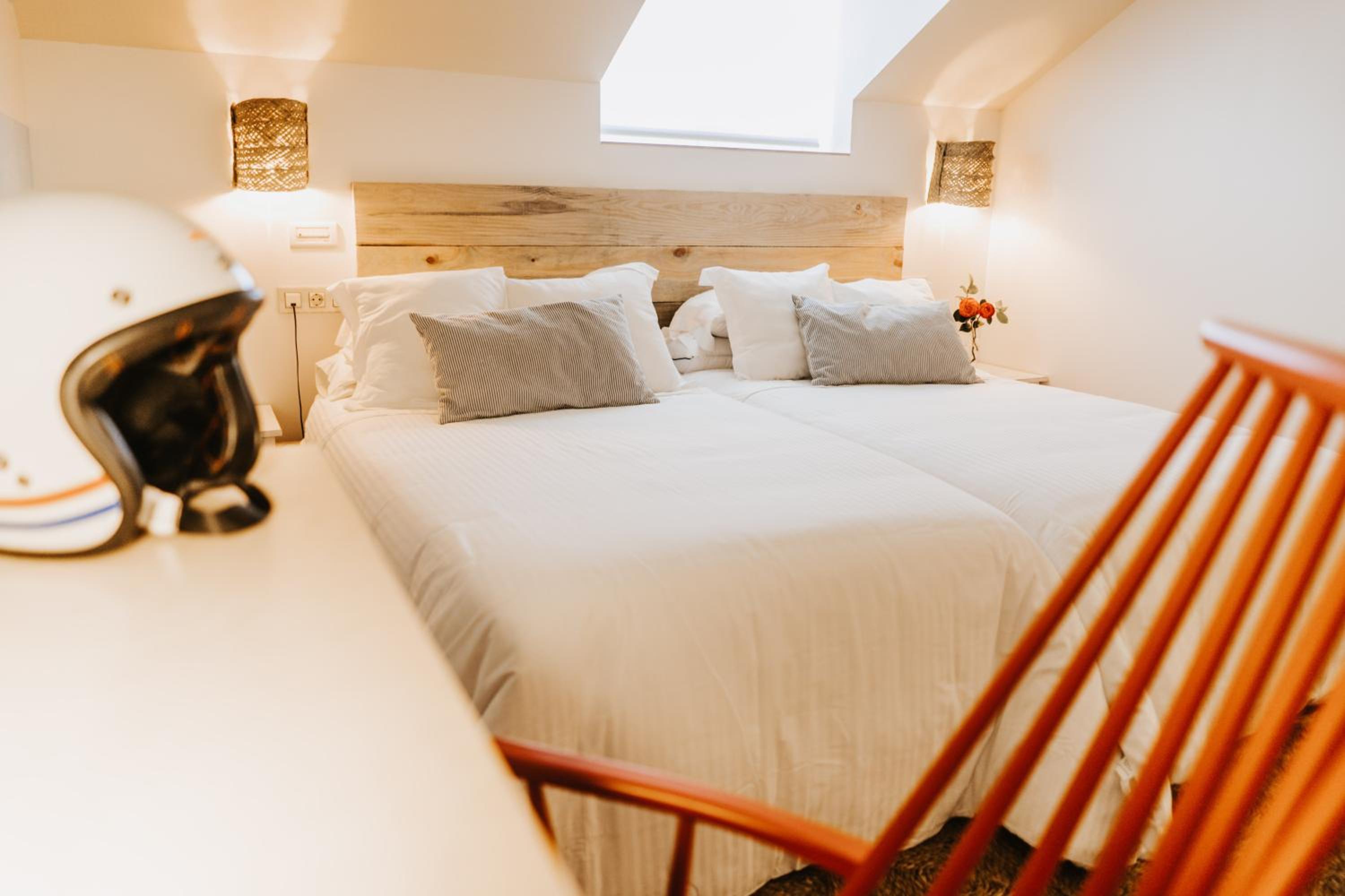 Triple Room (2 Adults + 1 Child) - Photo 5