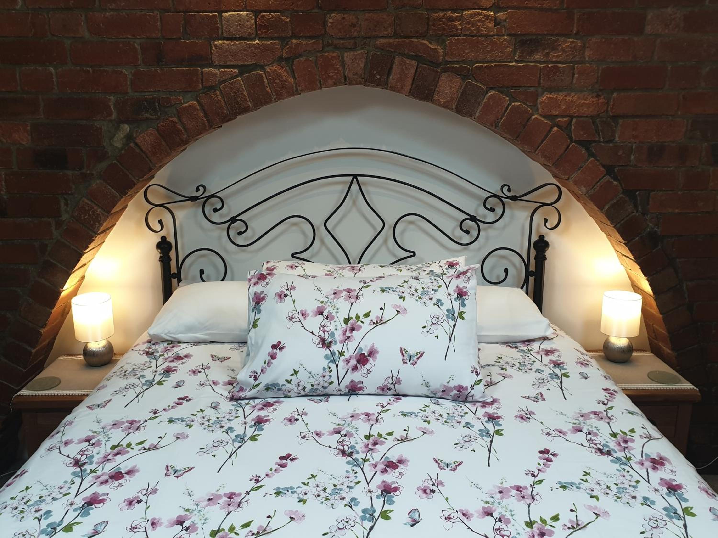 Deluxe King Room photo 2