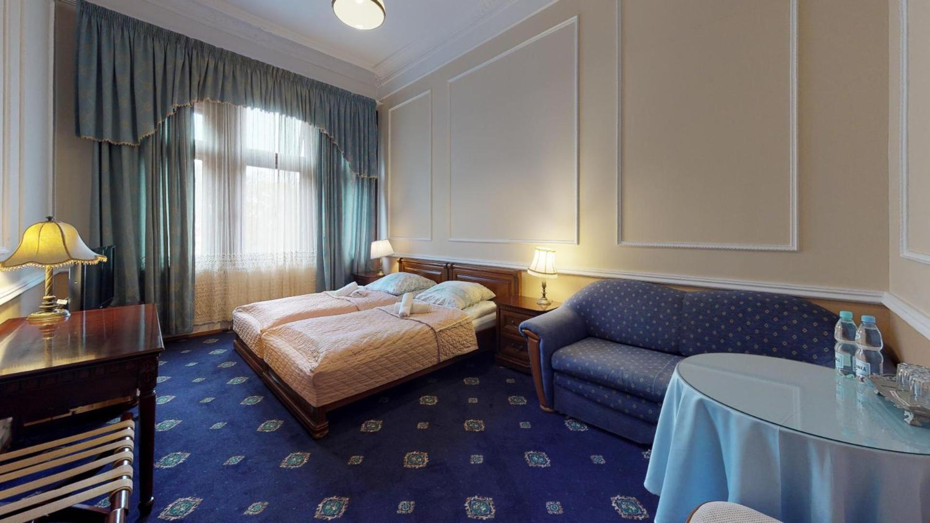 Single Room photo 2