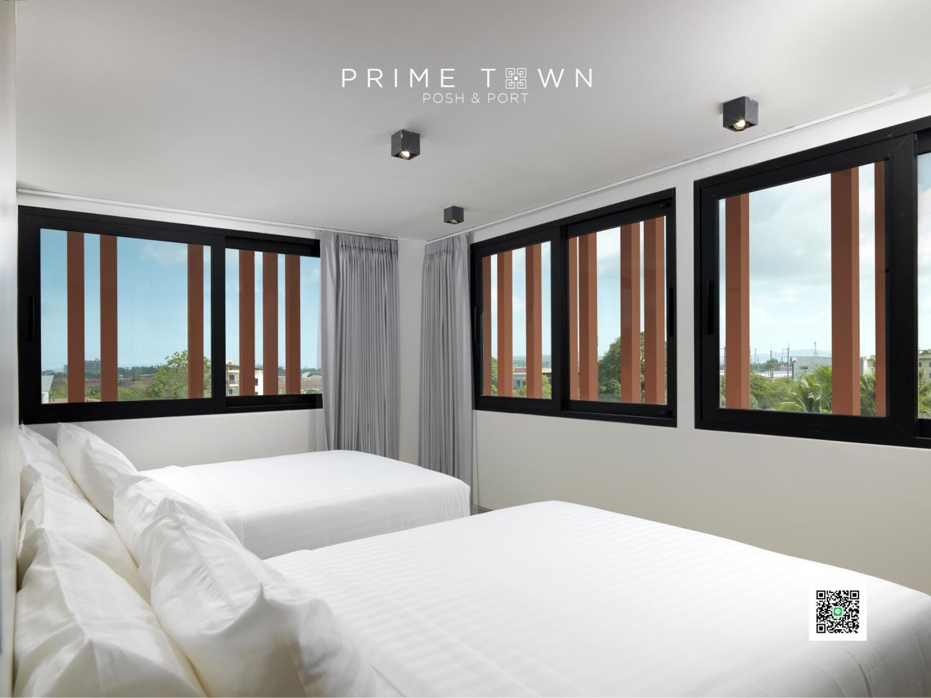 Apartment with Pool View  - Photo 1