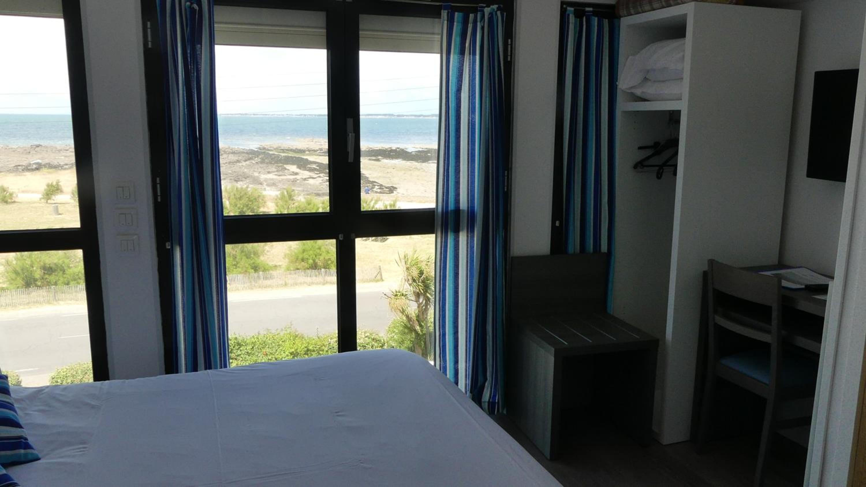 Double Room With Sea View On 2nd Floor photo 1