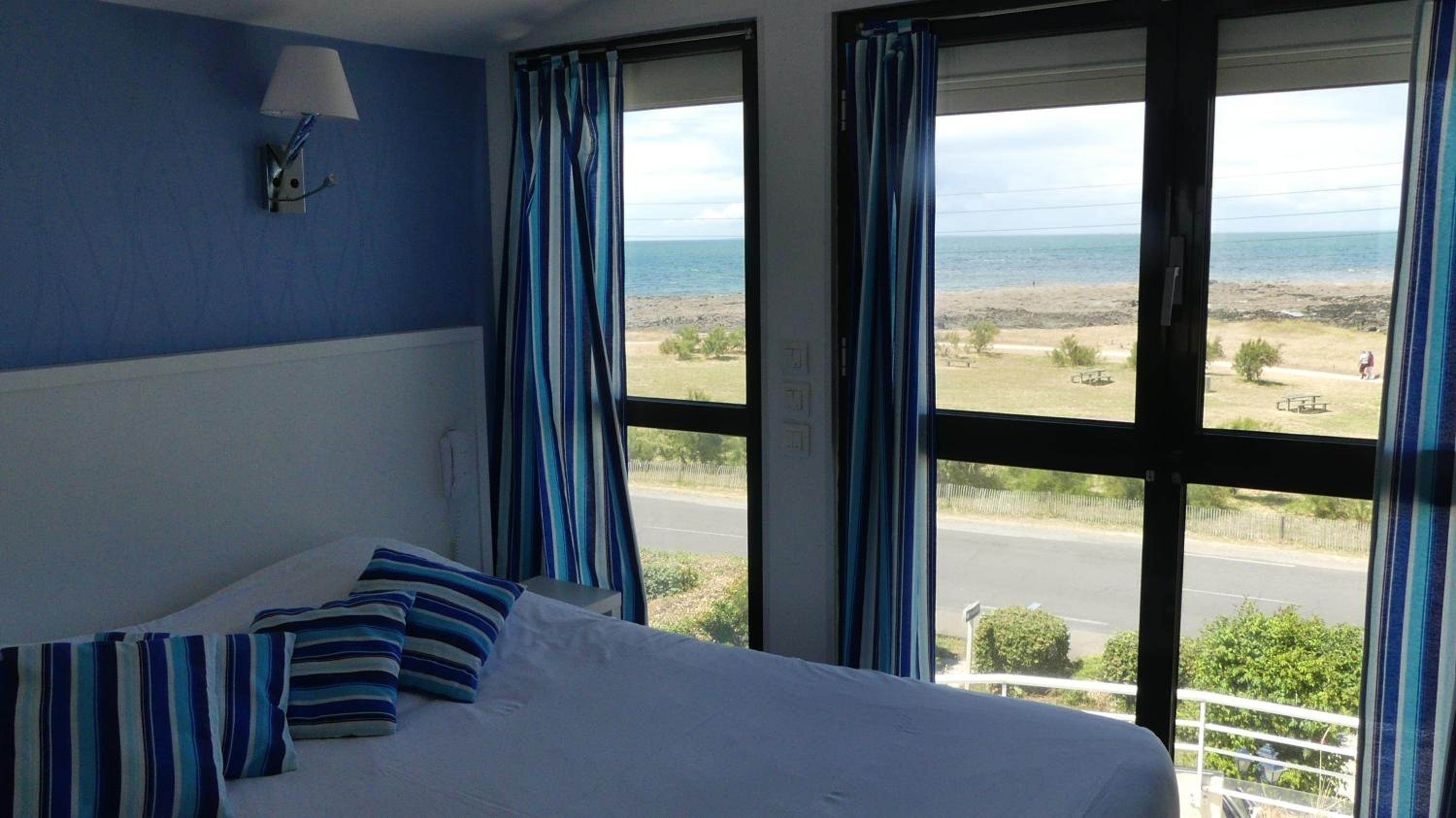 Double Room With Sea View On 2nd Floor photo 2