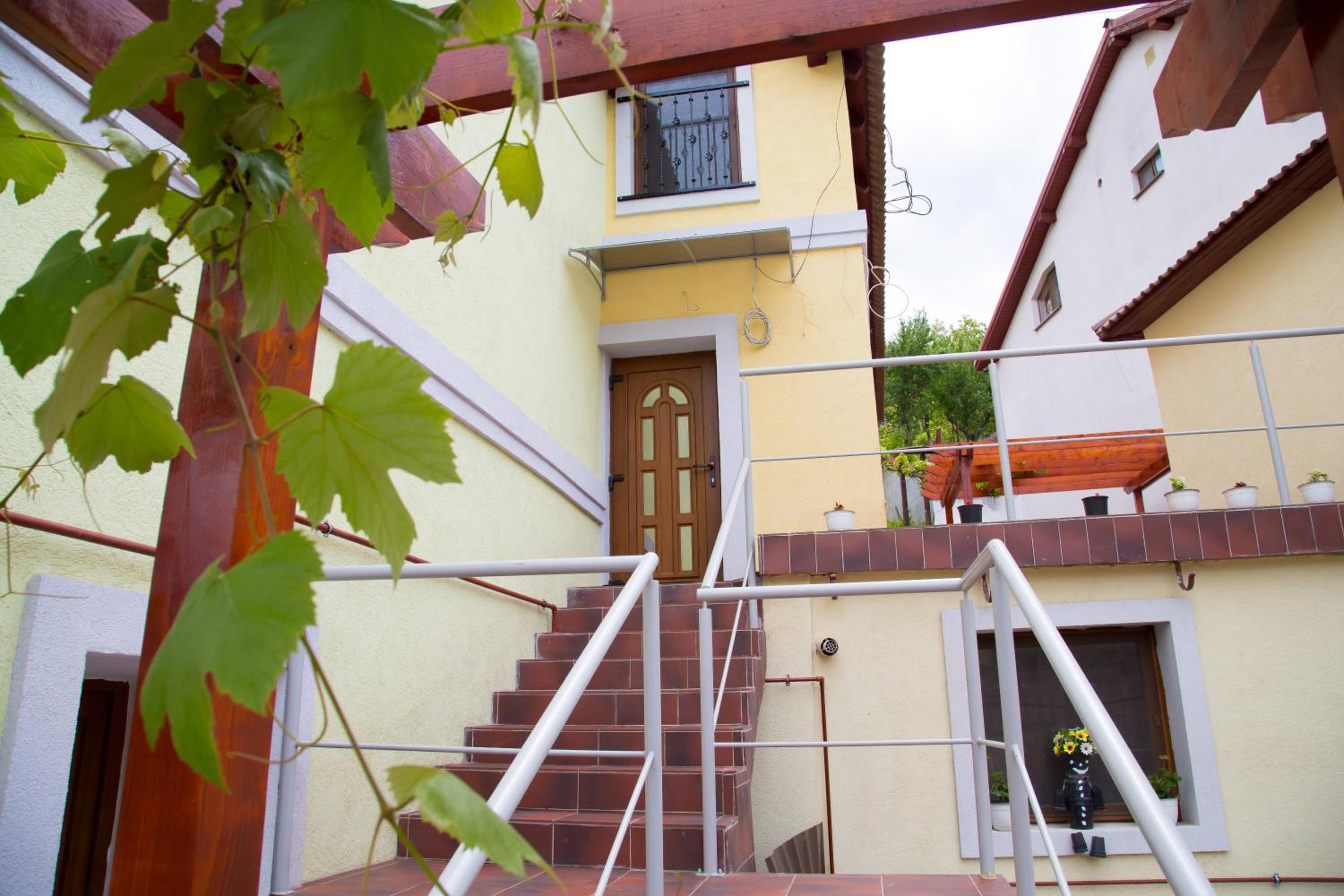 Deluxe Villa - Photo 4