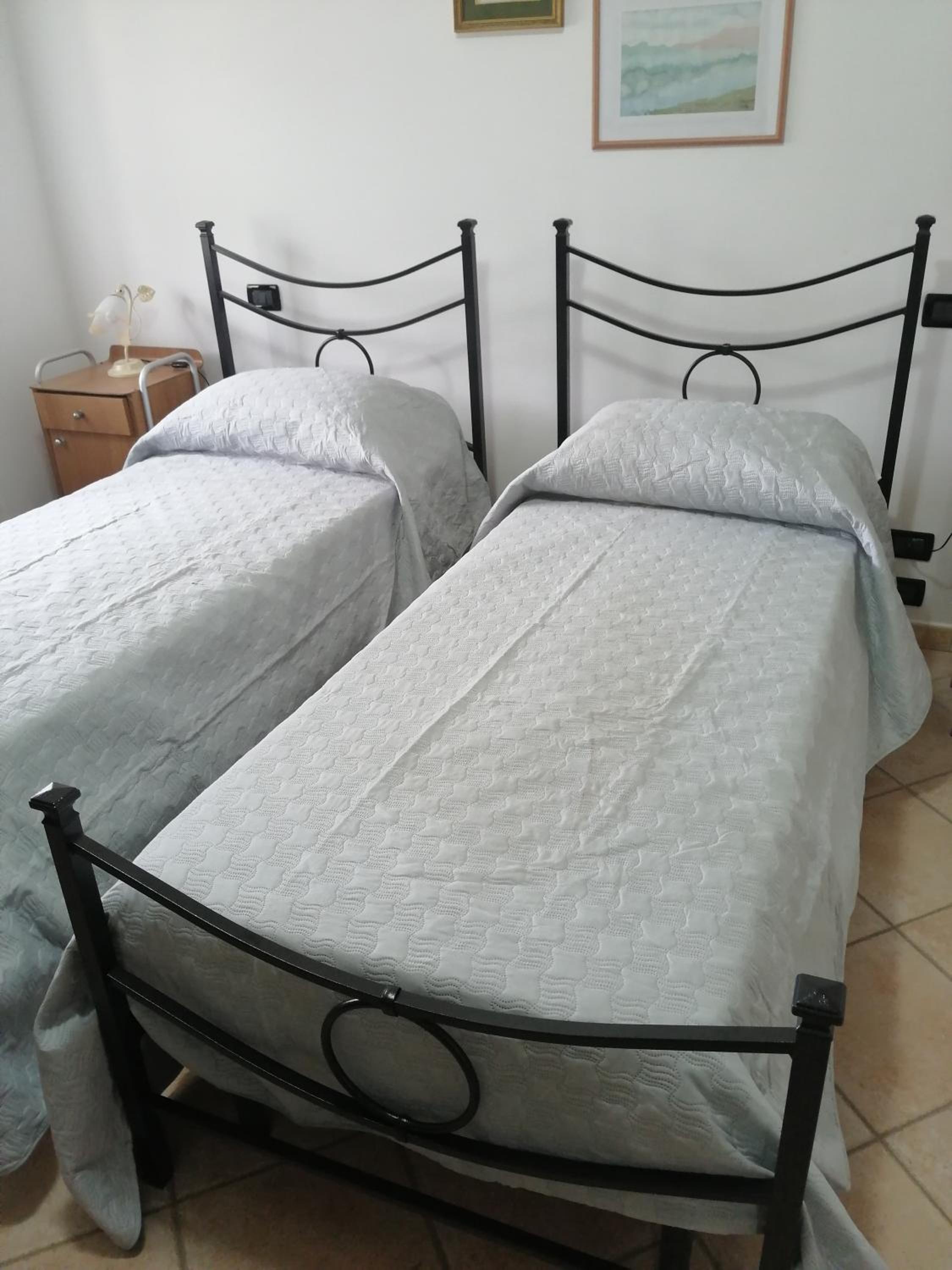 Twin Room - Photo 5