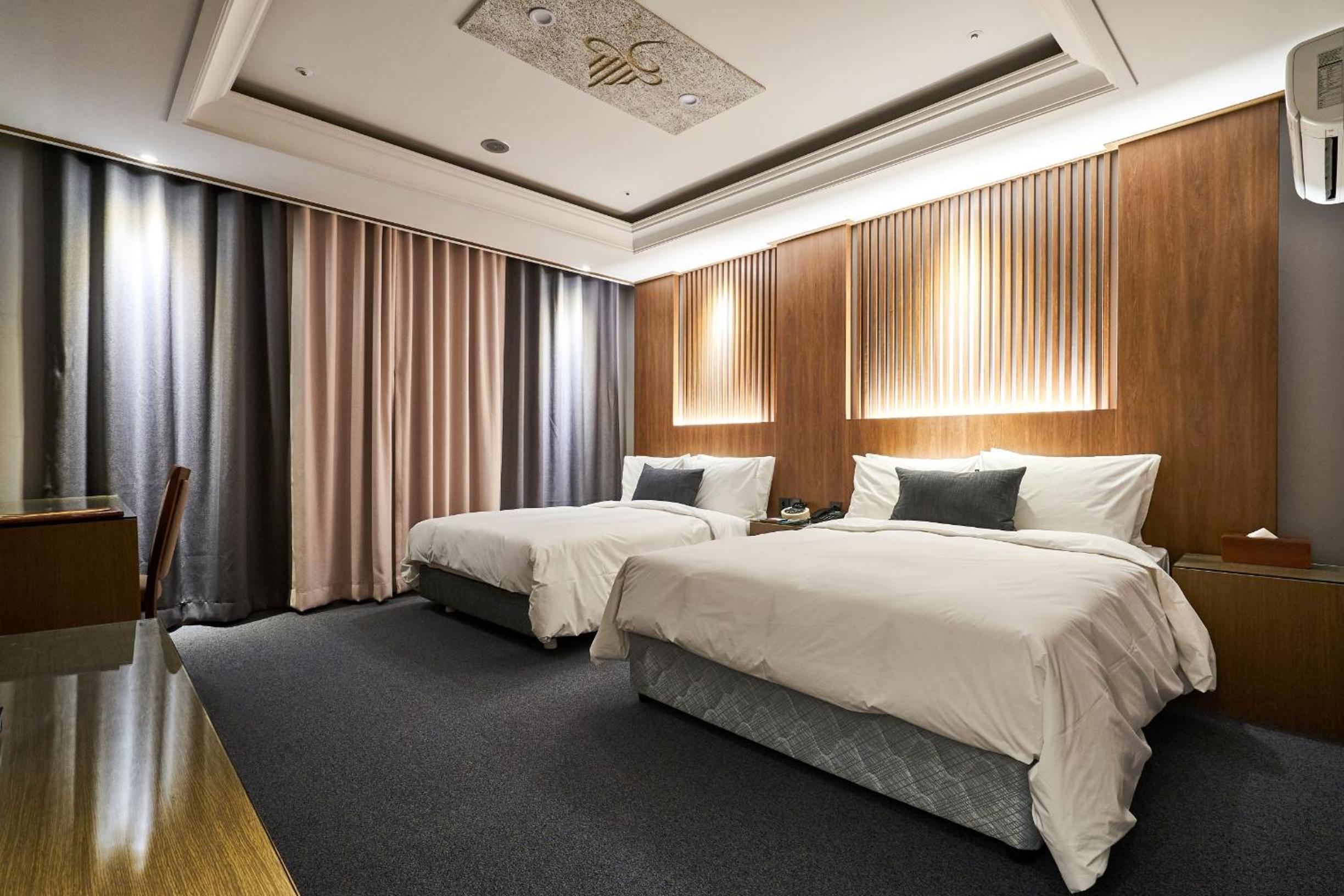 Standard Twin Room photo 1