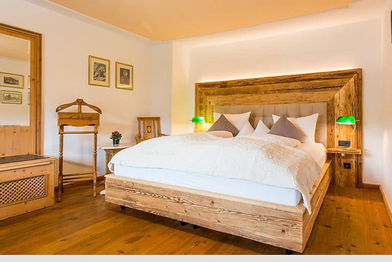 Double Room with Lake View photo 1