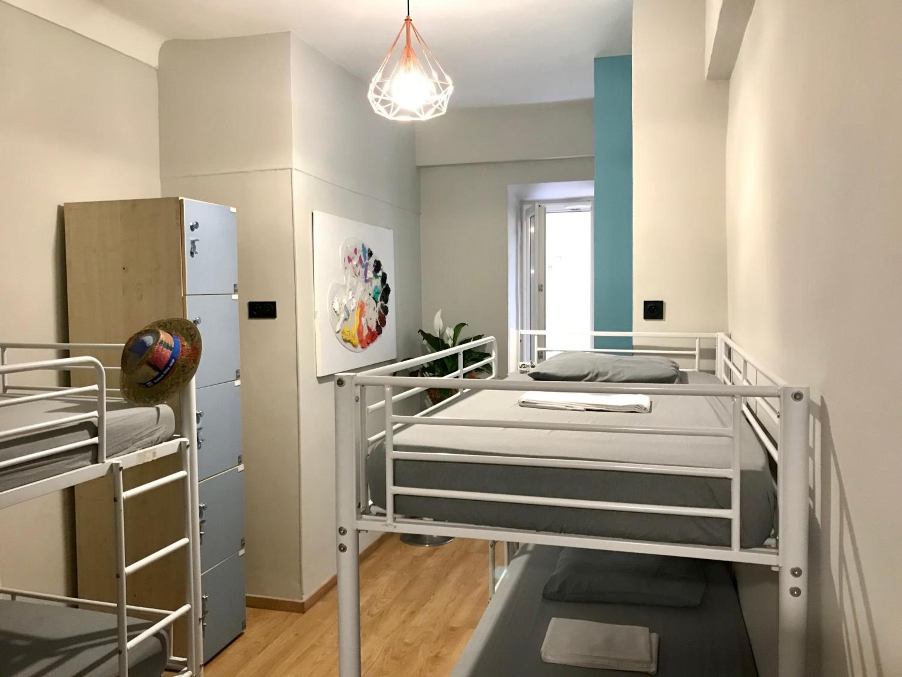 Bed in 4-Bed Mixed Dormitory Room