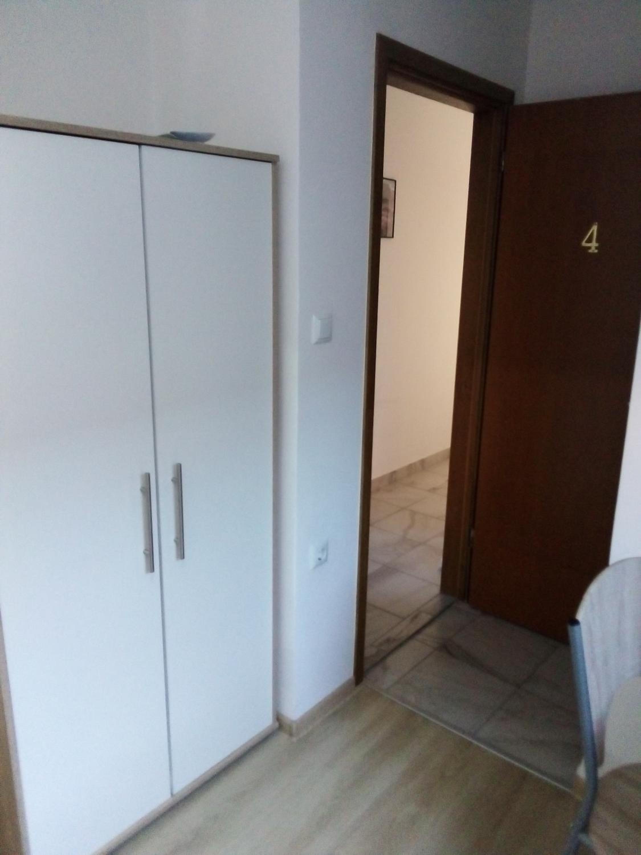 Double or Twin Room with Private Bathroom photo 2
