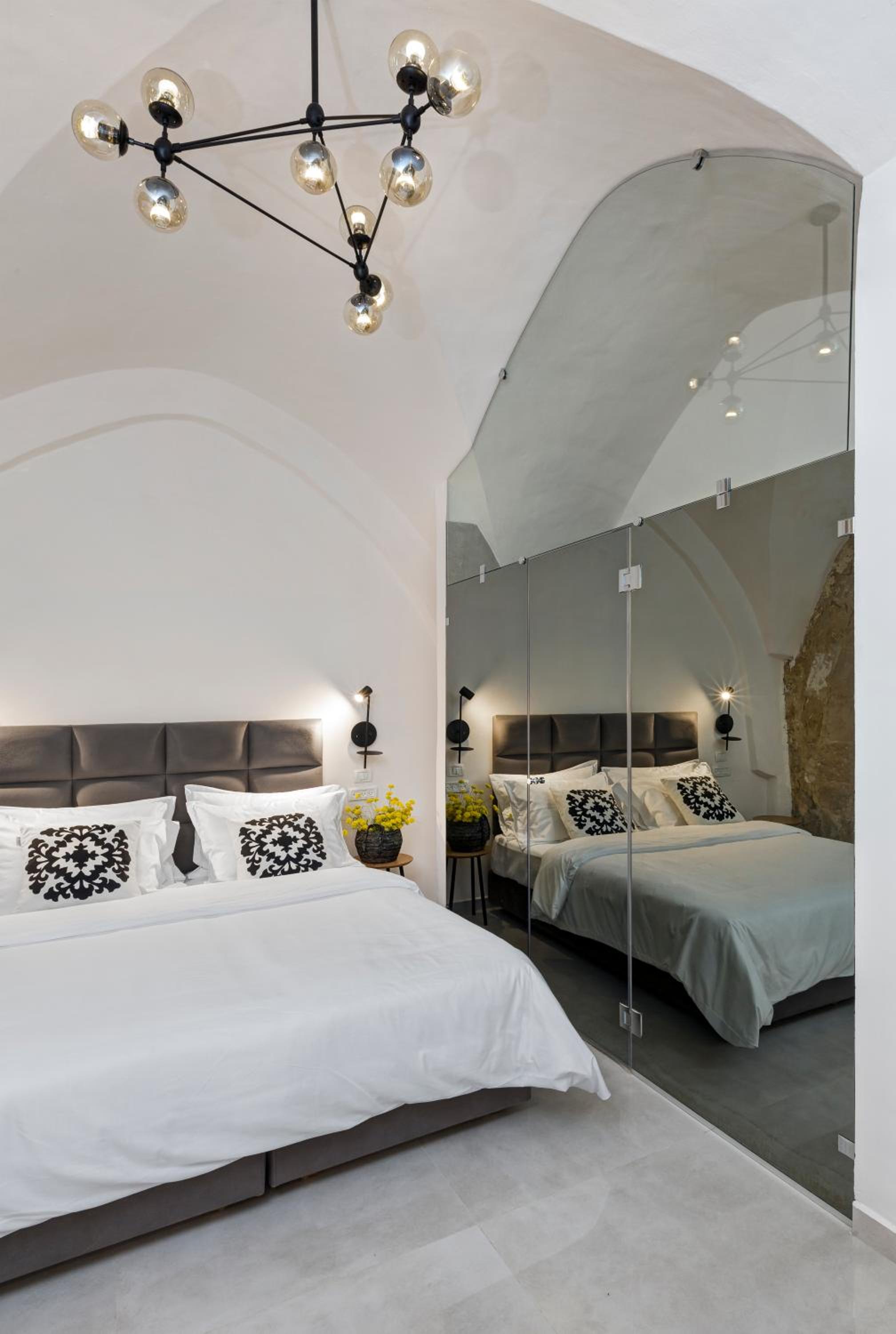 Deluxe Double Room - Photo 6