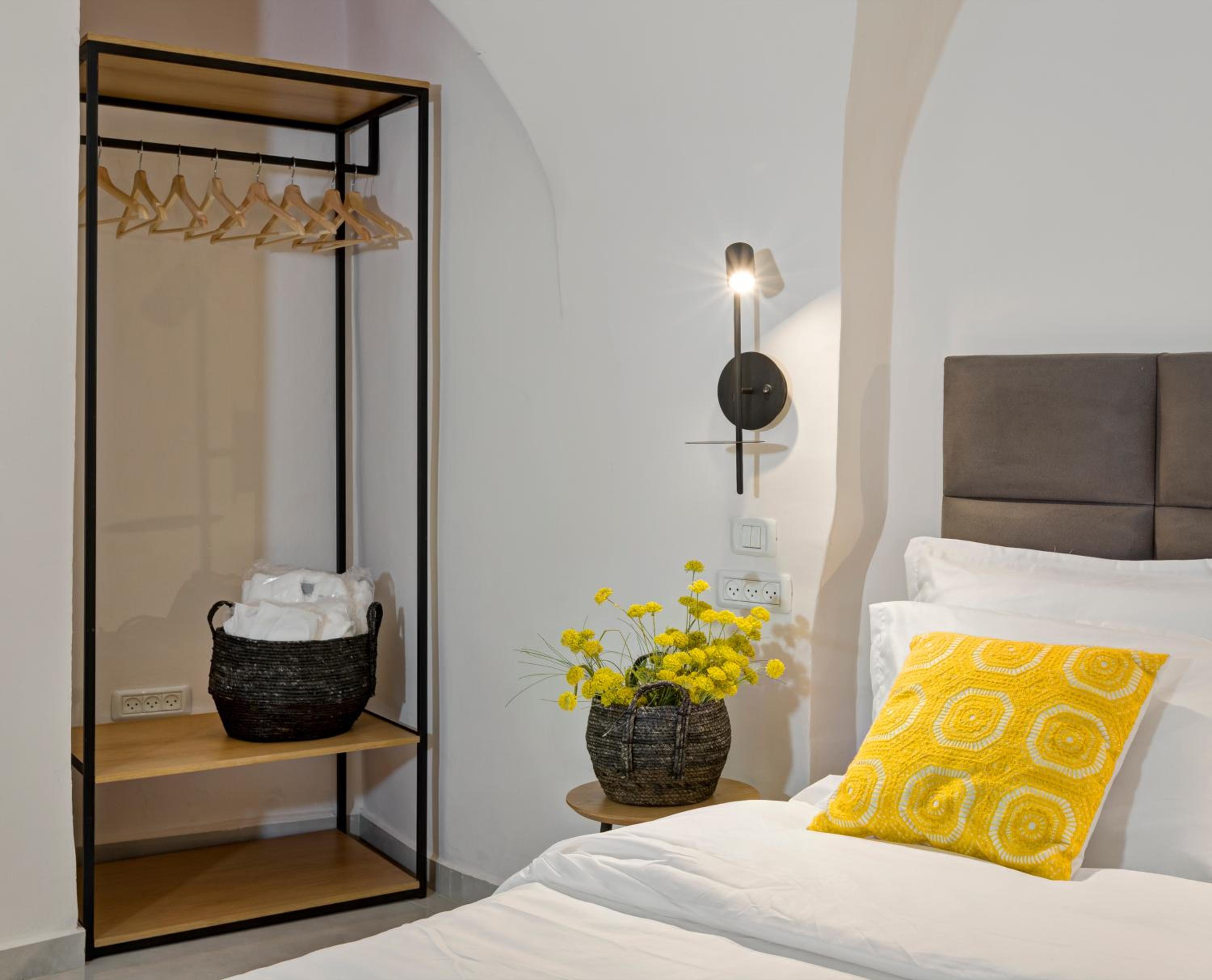 Deluxe Double Room - Photo 7