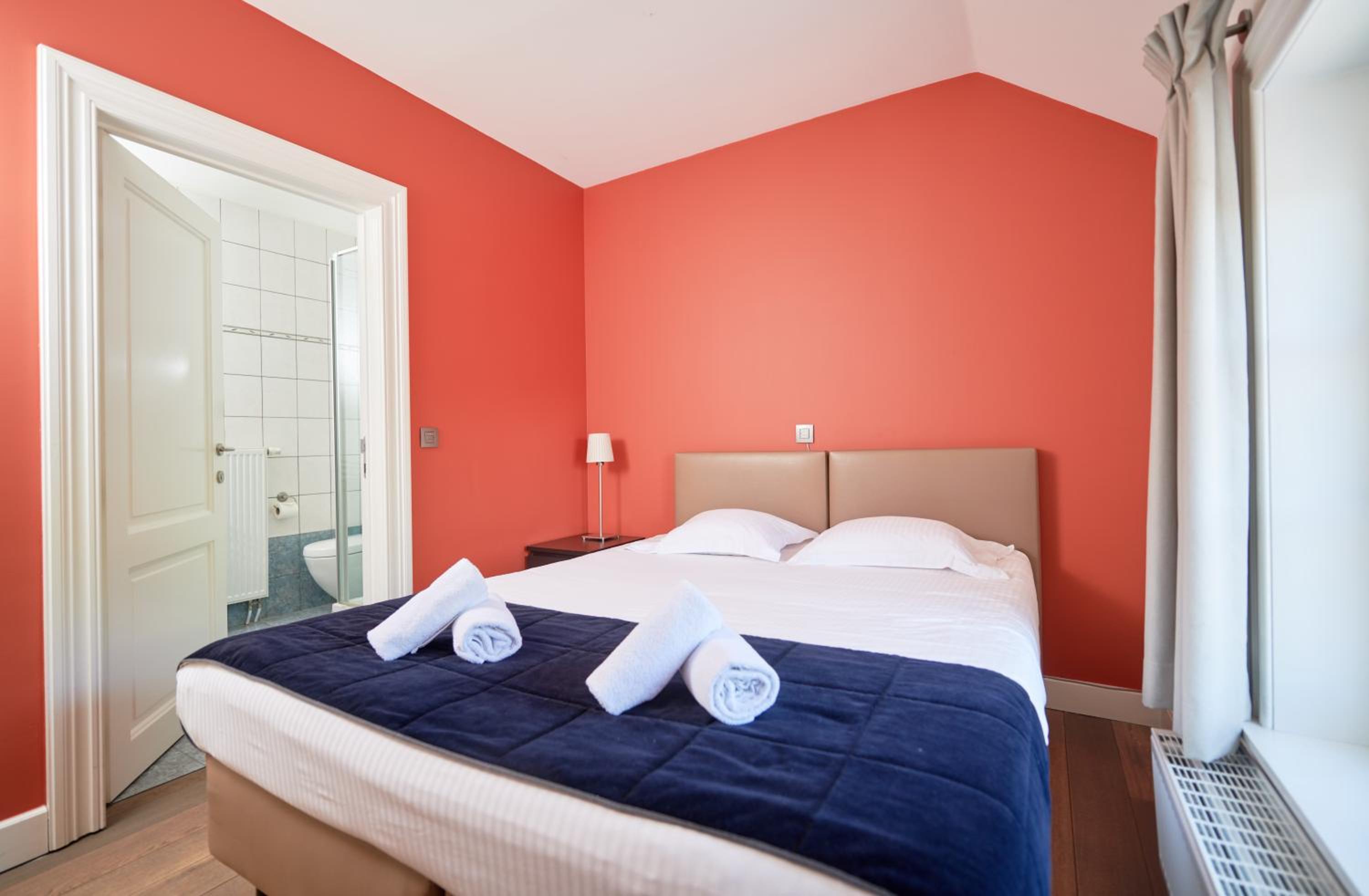 Double Room with Private Bathroom photo 3