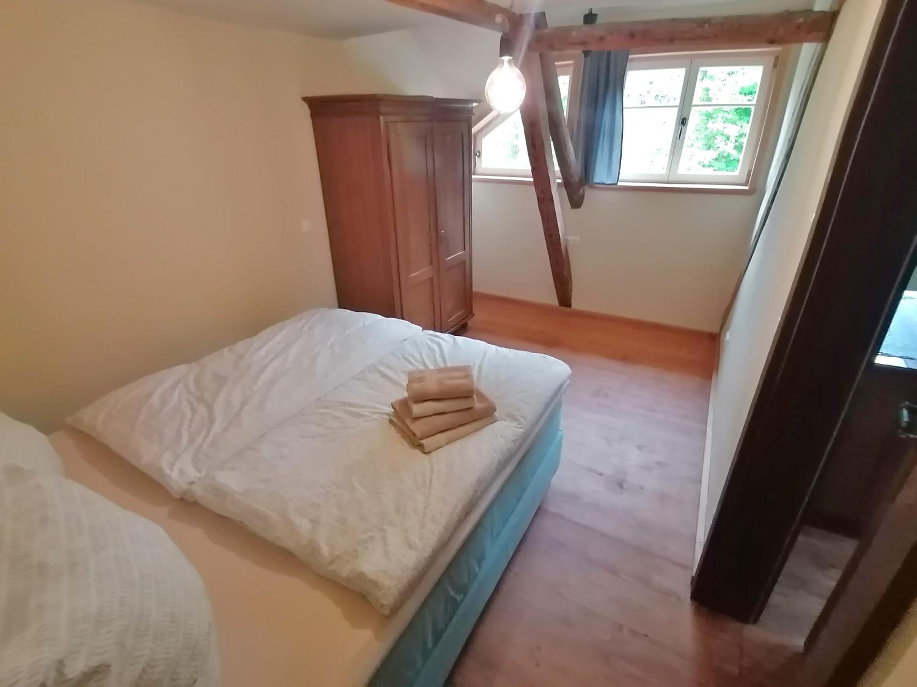 Apartment - Split Level photo 3