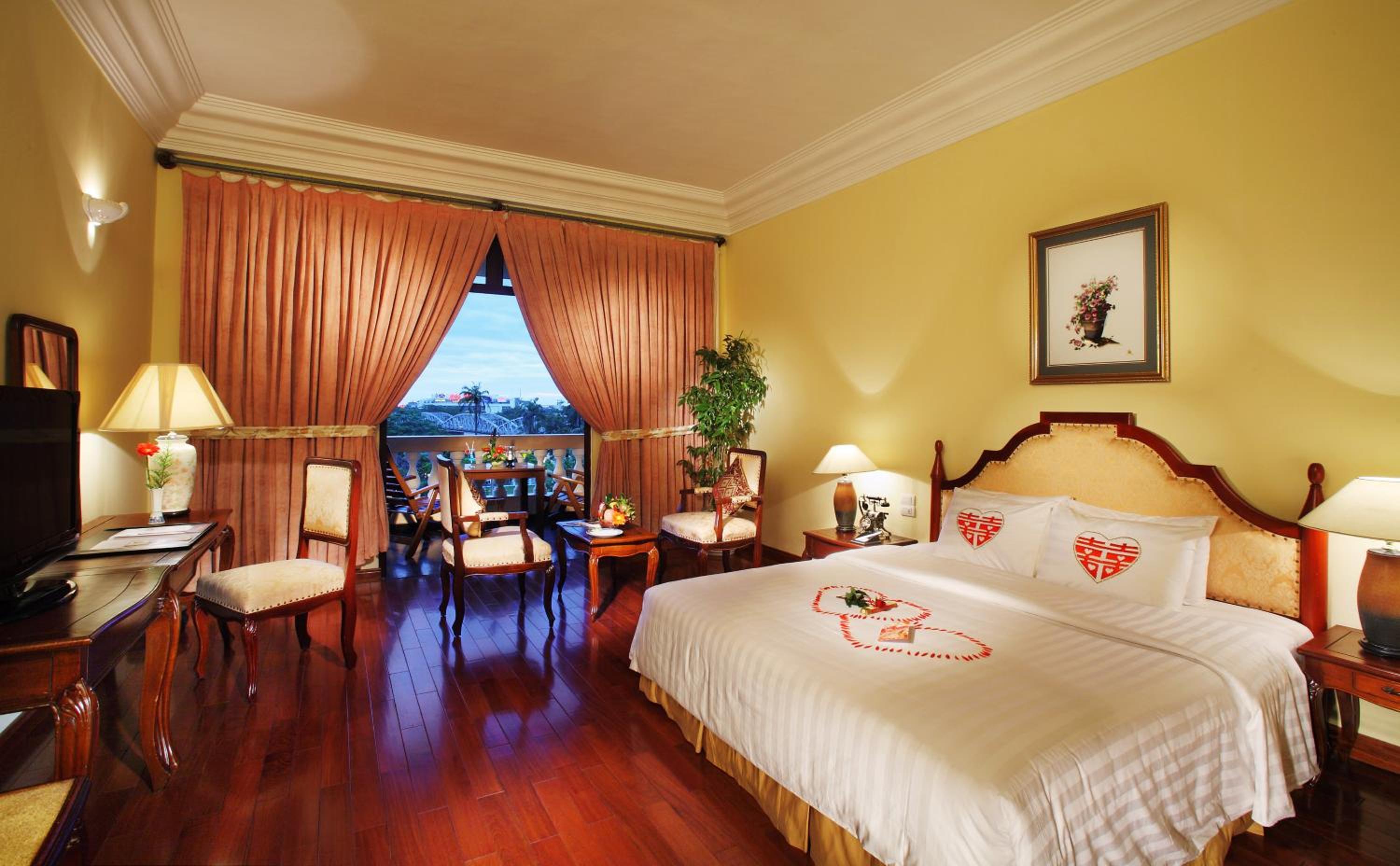 Premium Deluxe Double or Twin Room with River View - Photo 5