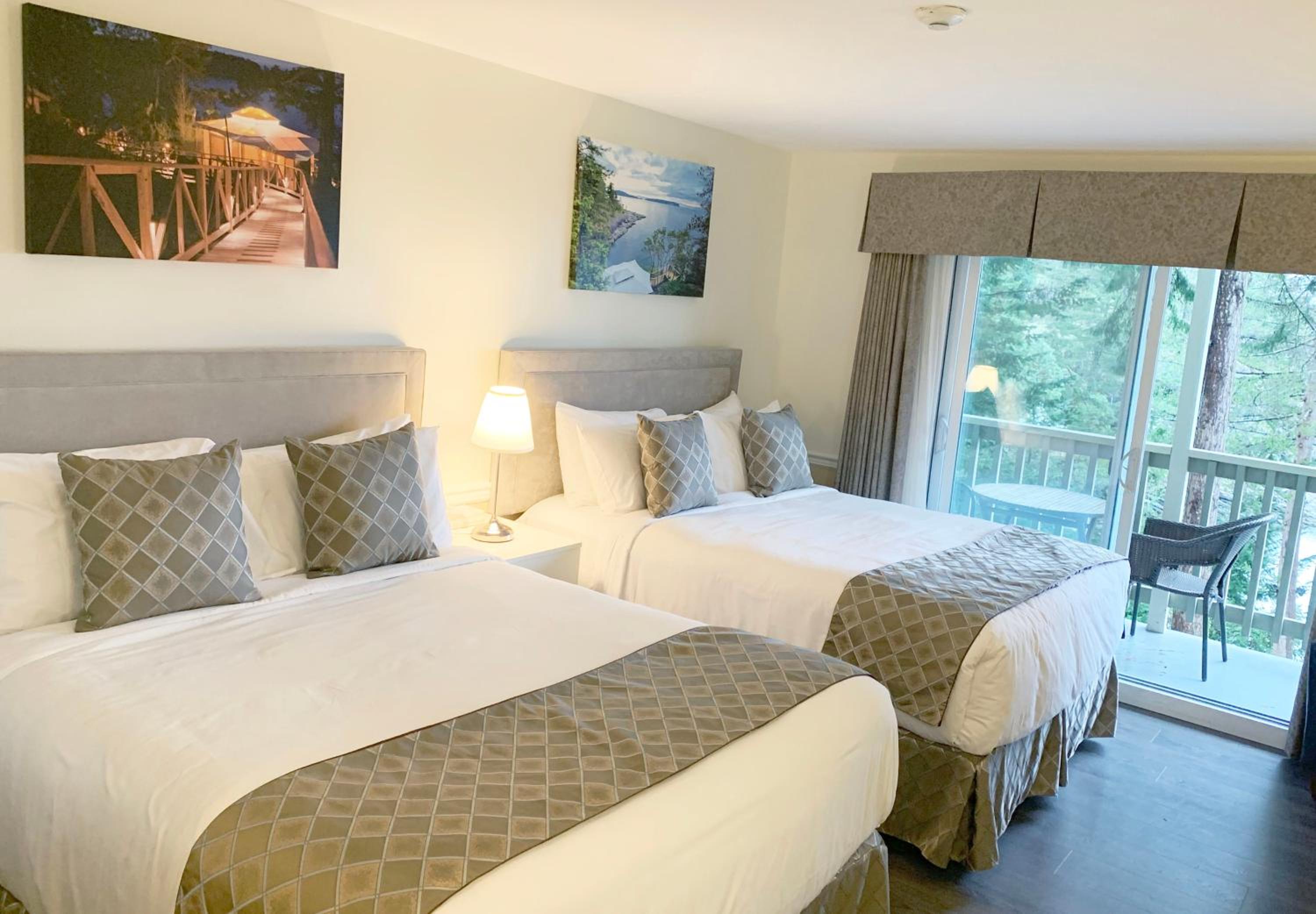 Oceanview Two Queen Suite