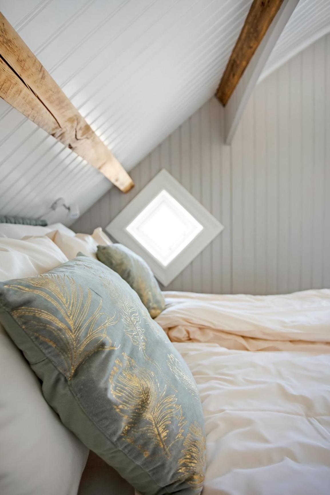 Deluxe Triple Room with Sea View