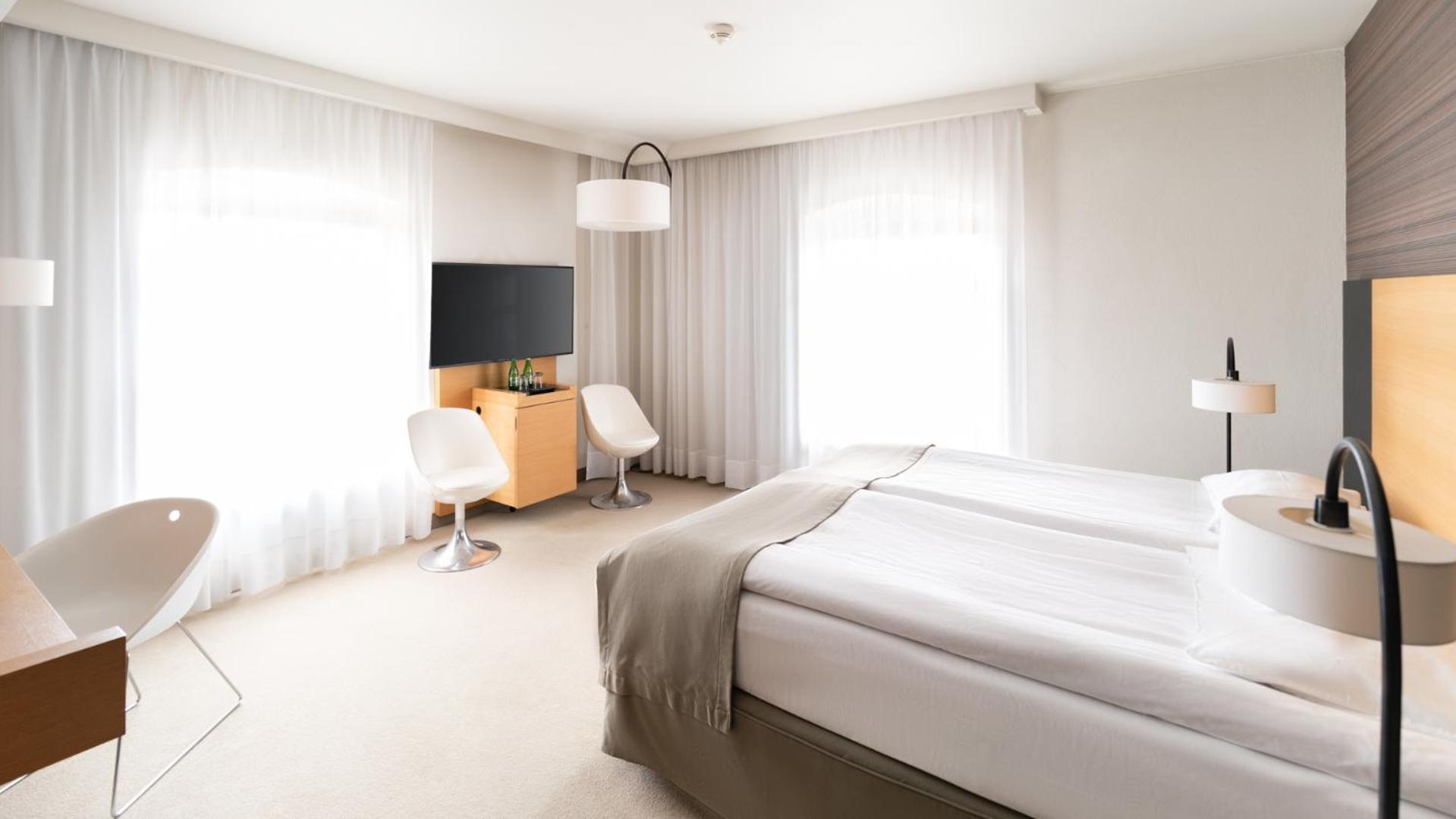 Deluxe Double Room - Photo 5