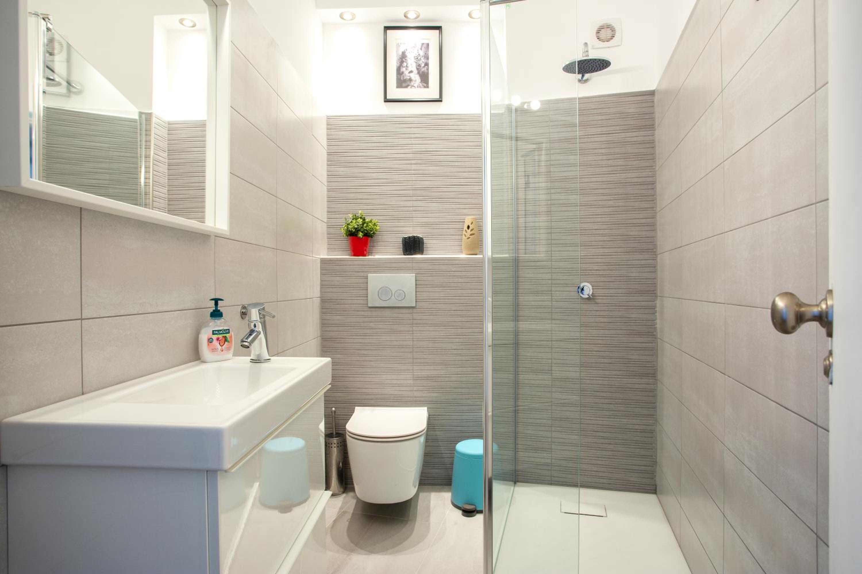 Two-Bedroom Apartment - Photo 29
