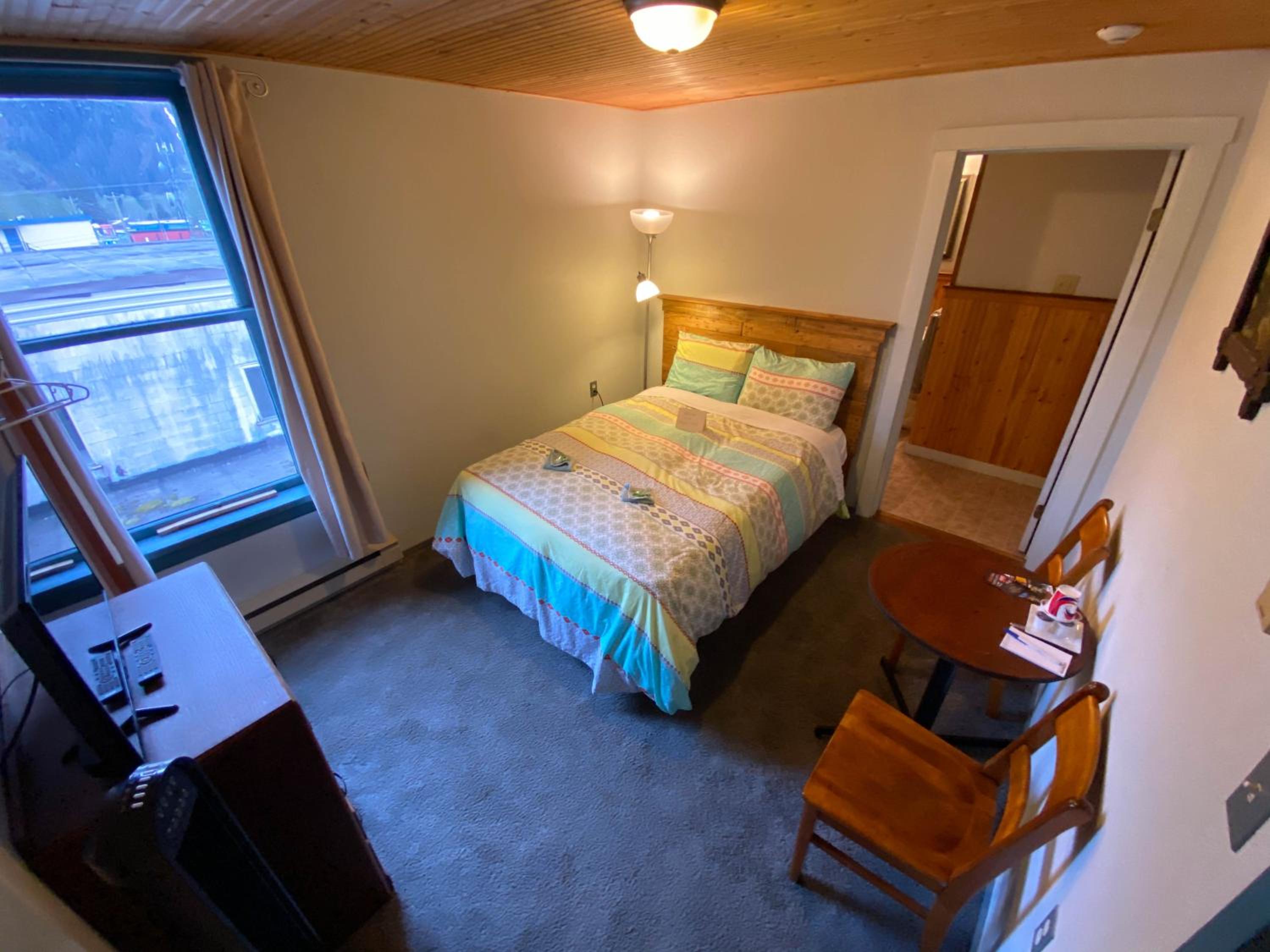 Double Room - Photo 3