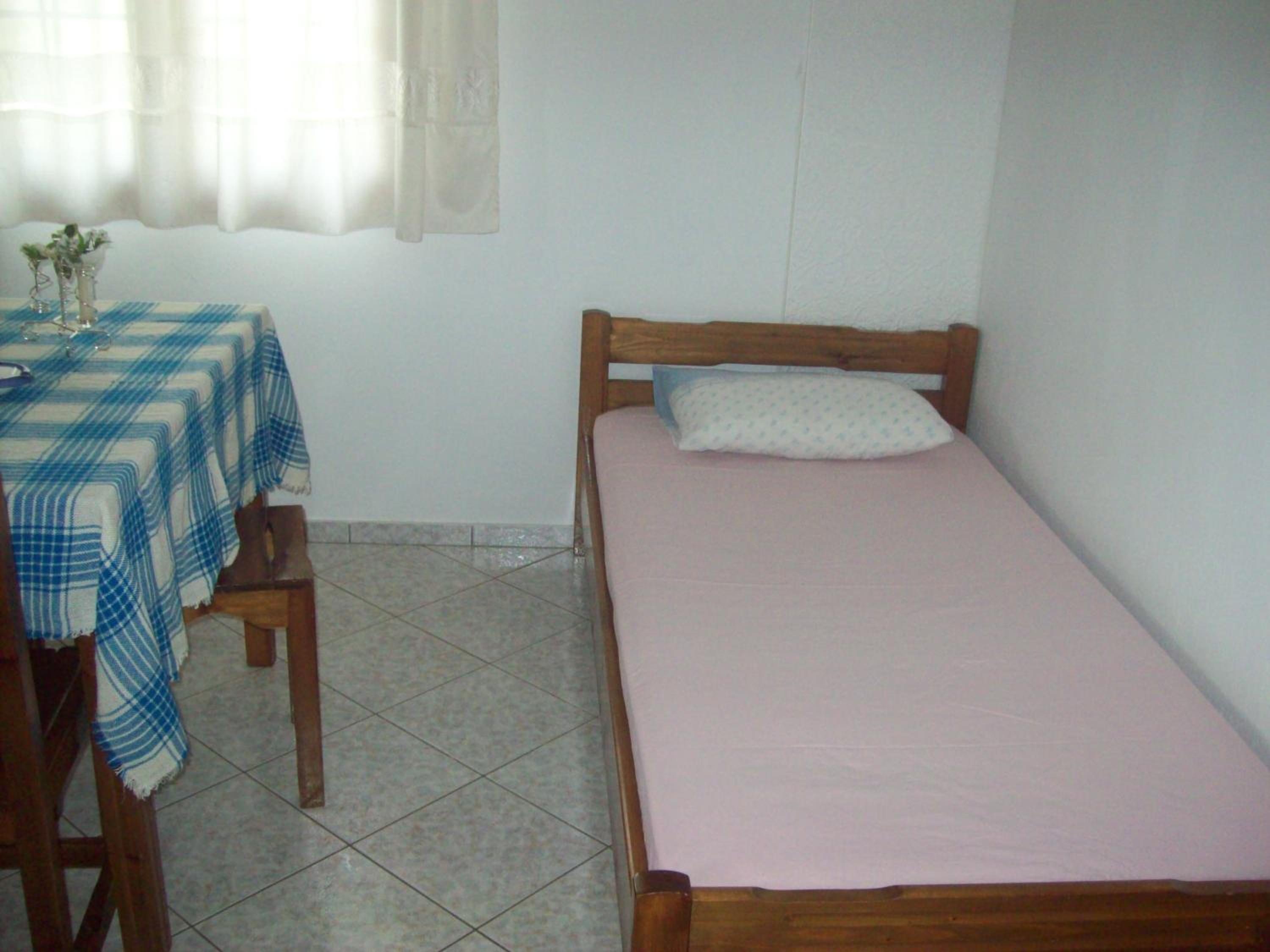 One-Bedroom Apartment - Photo 8