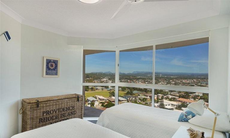 Premier Two-Bedroom Apartment photo 3