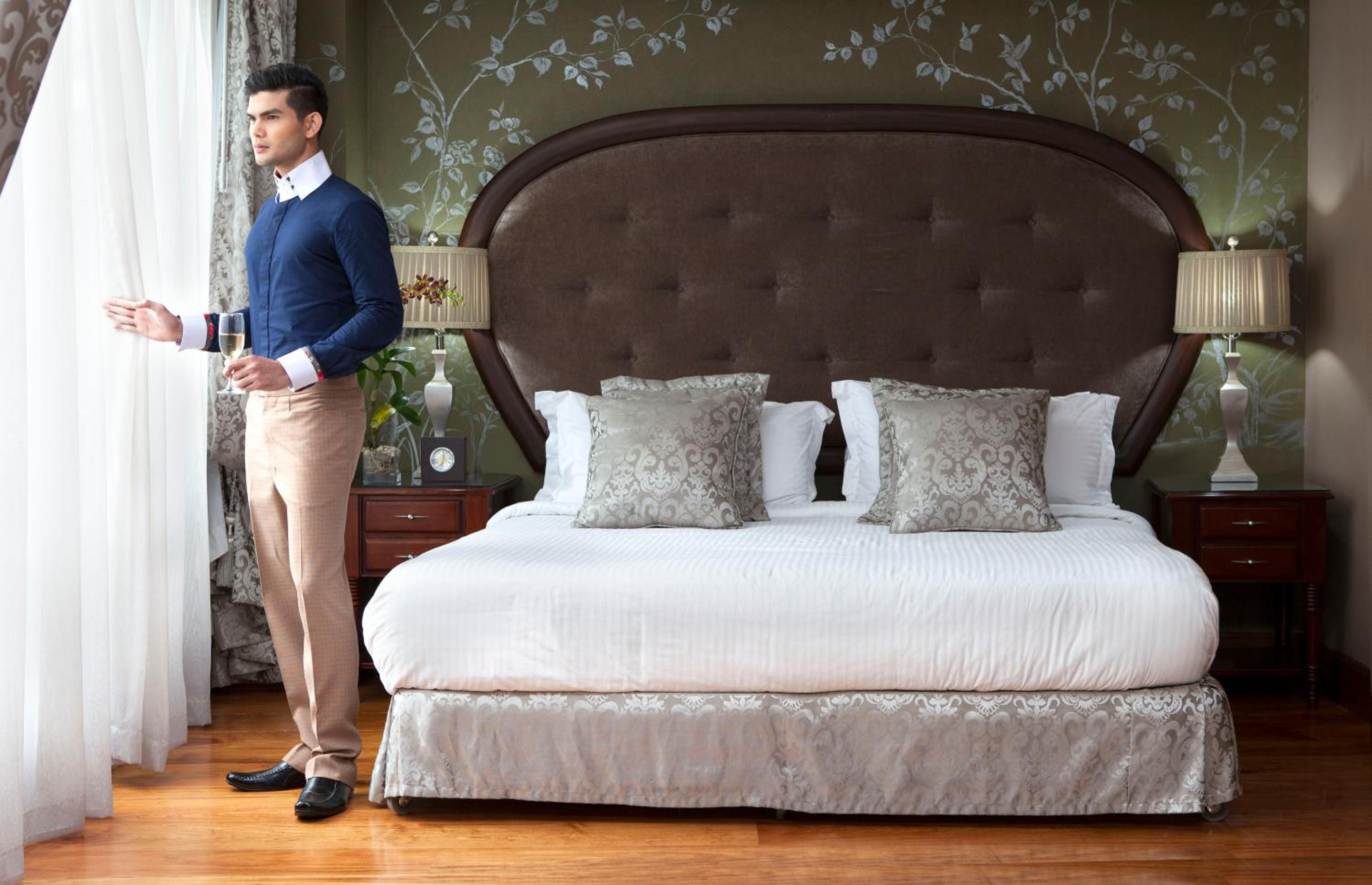 Suite - Photo 5