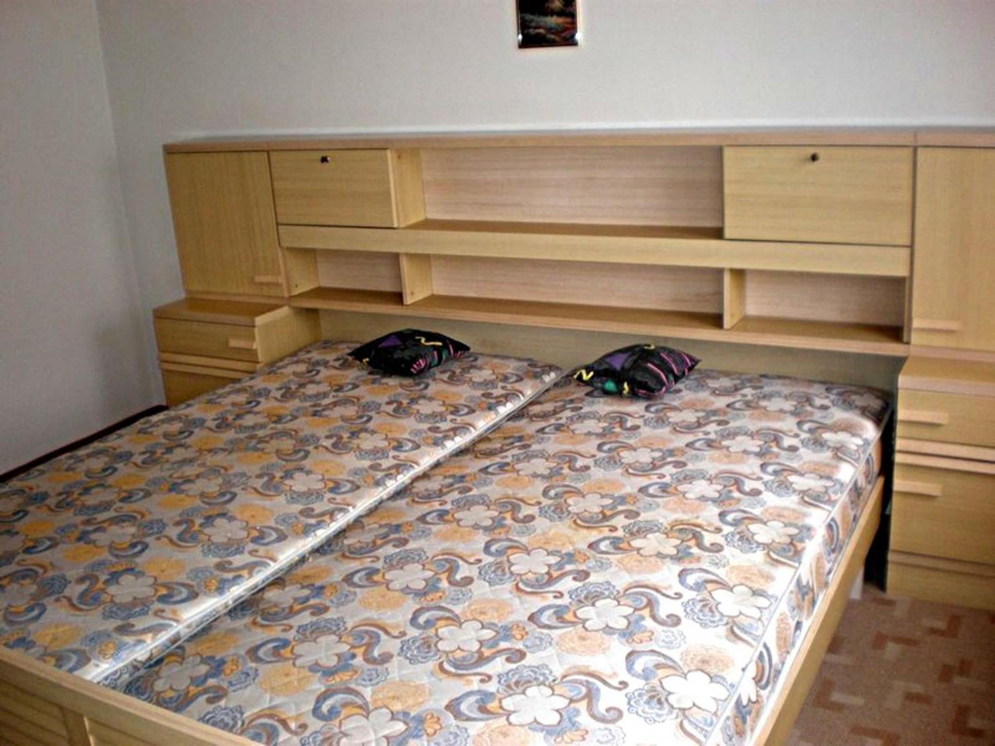 Apartment (6 Adults) - Photo 4