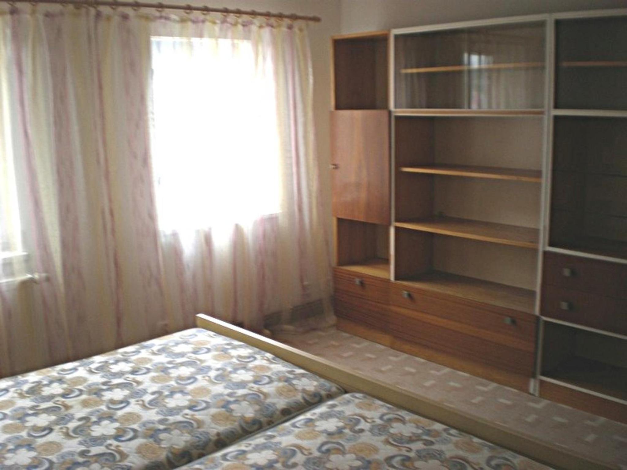 Apartment (6 Adults) - Photo 3