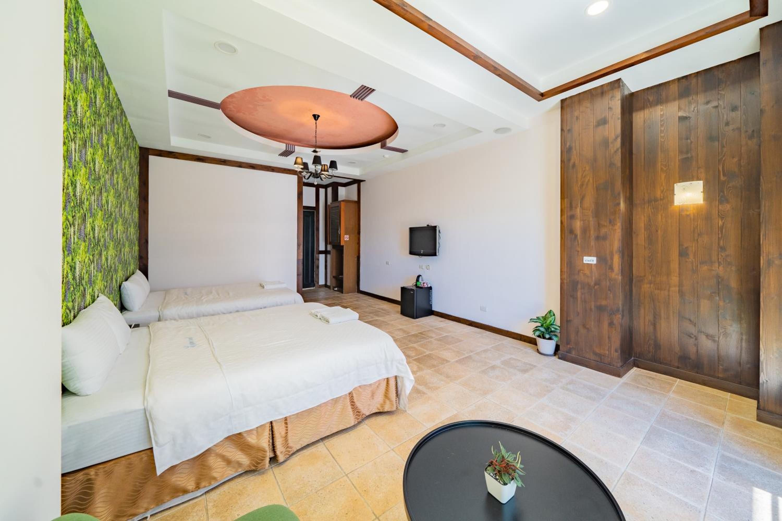 Quadruple Room with Terrace photo 2