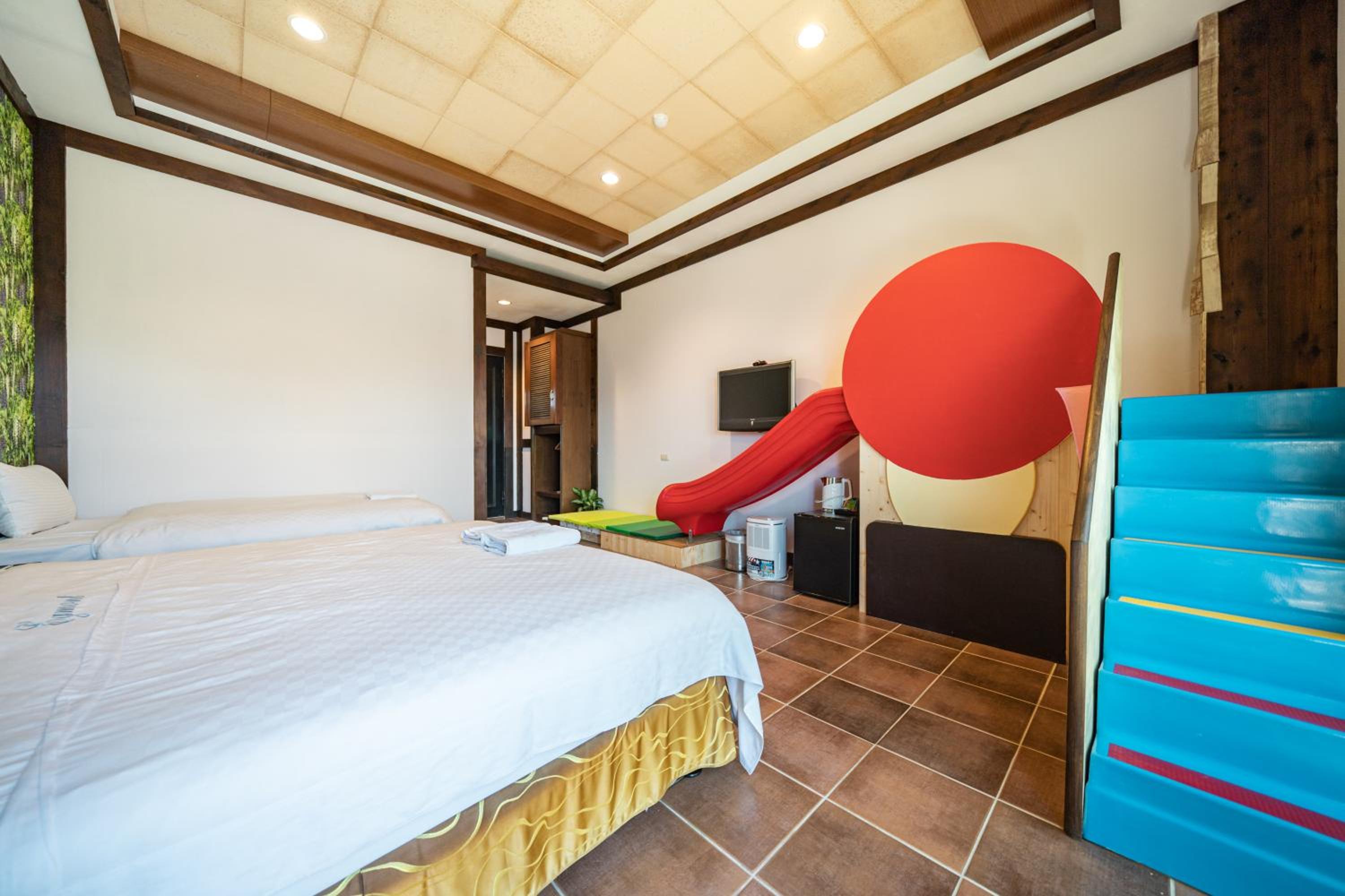Triple Room with Balcony