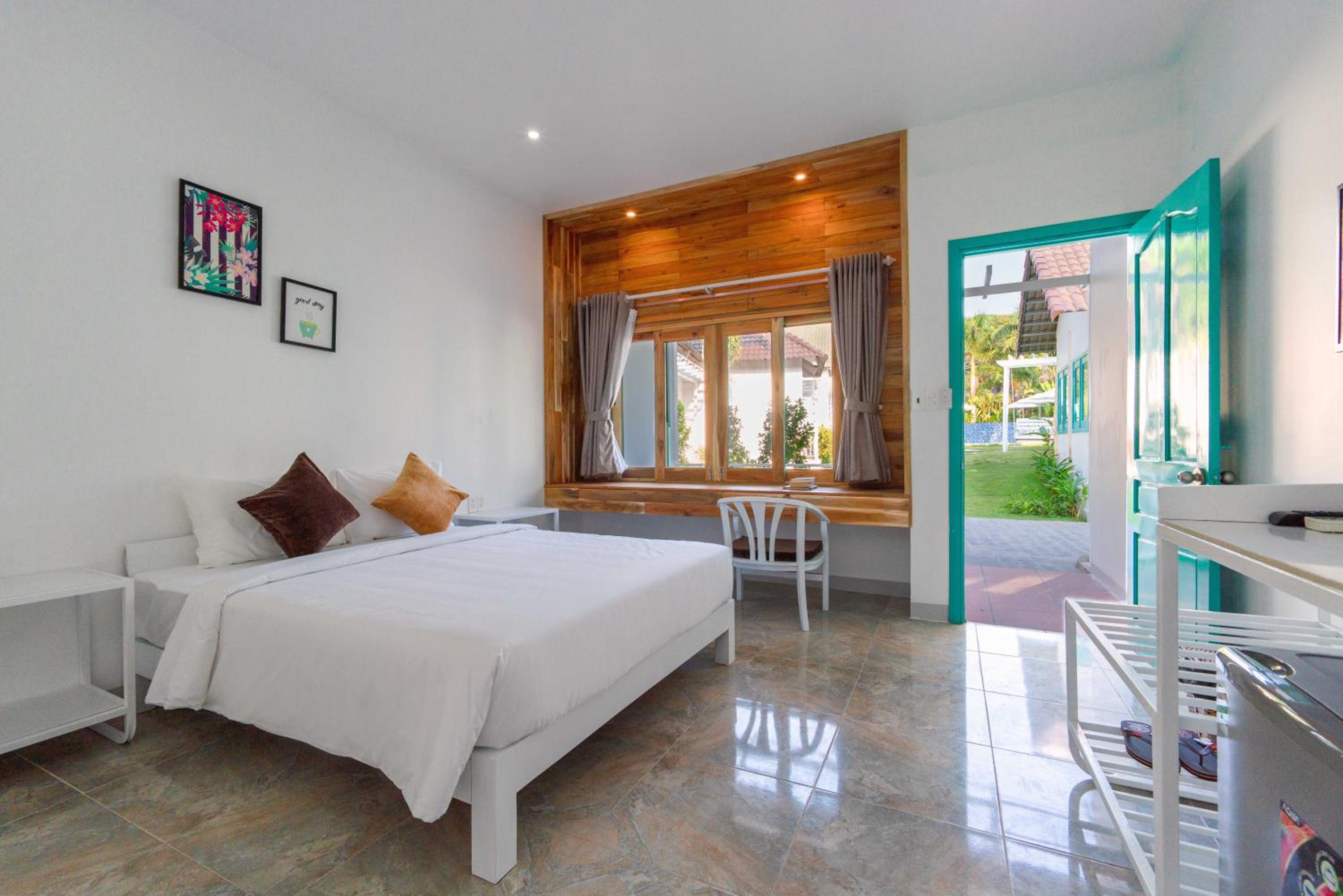 Standard Double Room - Photo 5