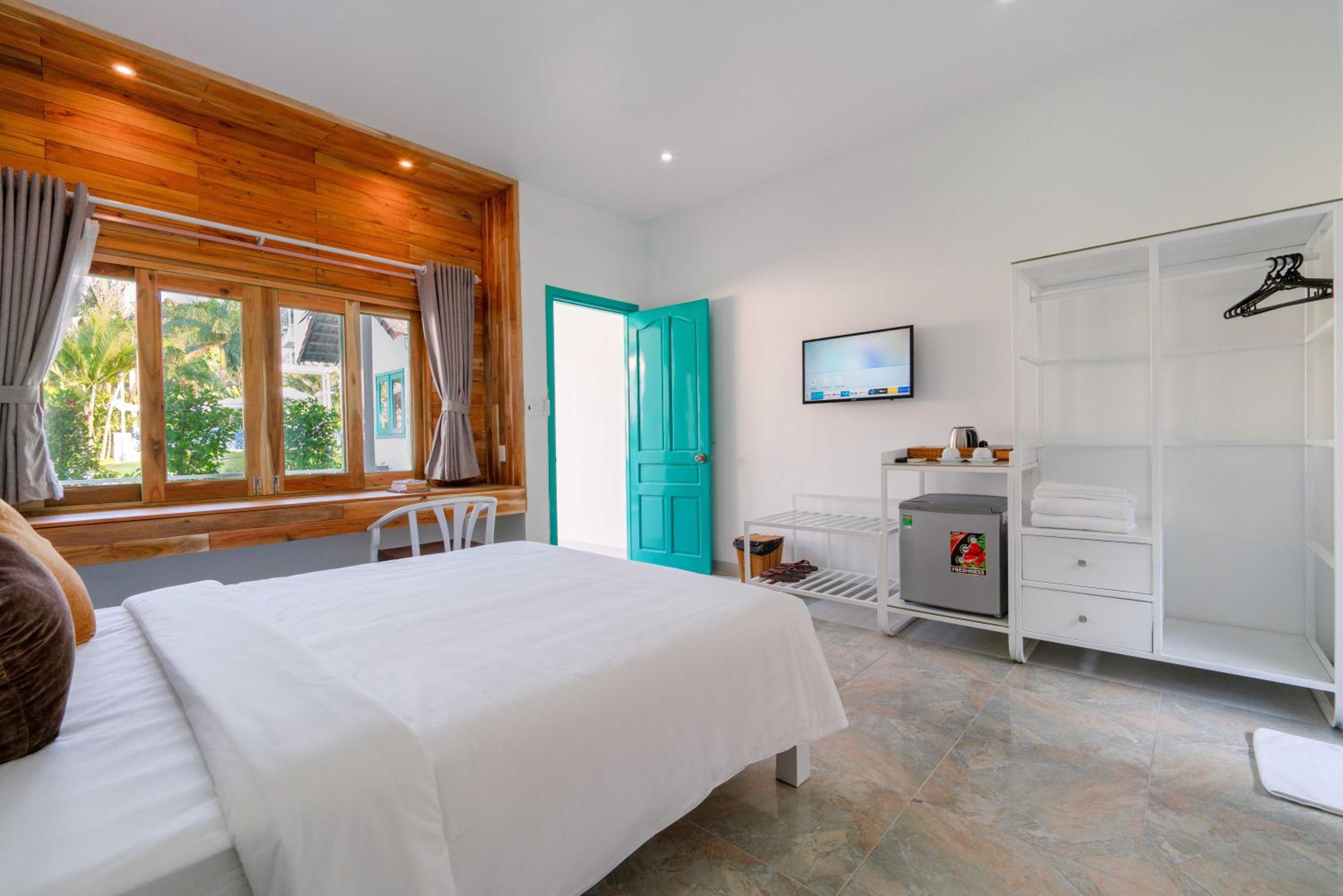 Standard Double Room - Photo 6
