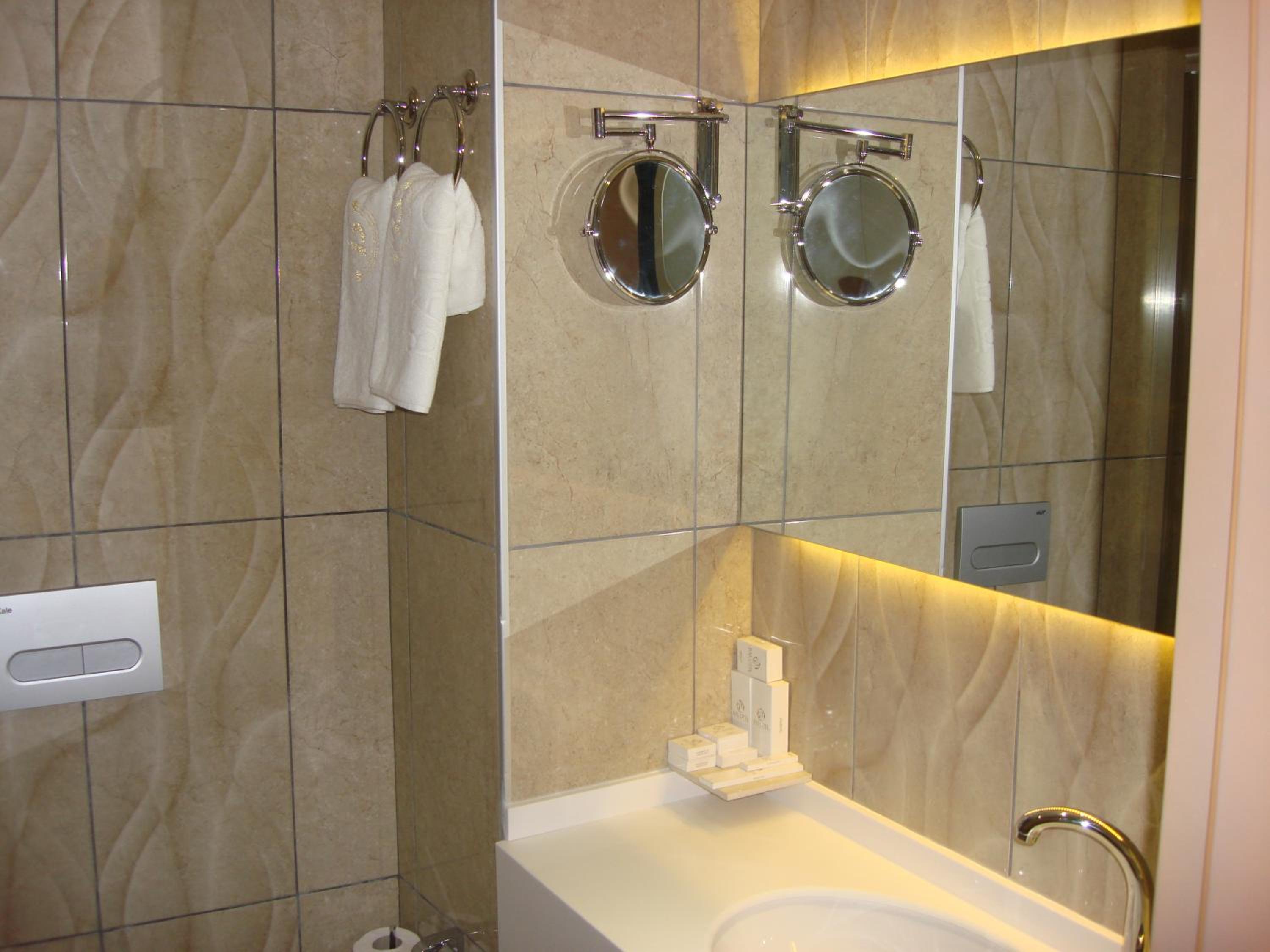 Double or Twin Room photo 2