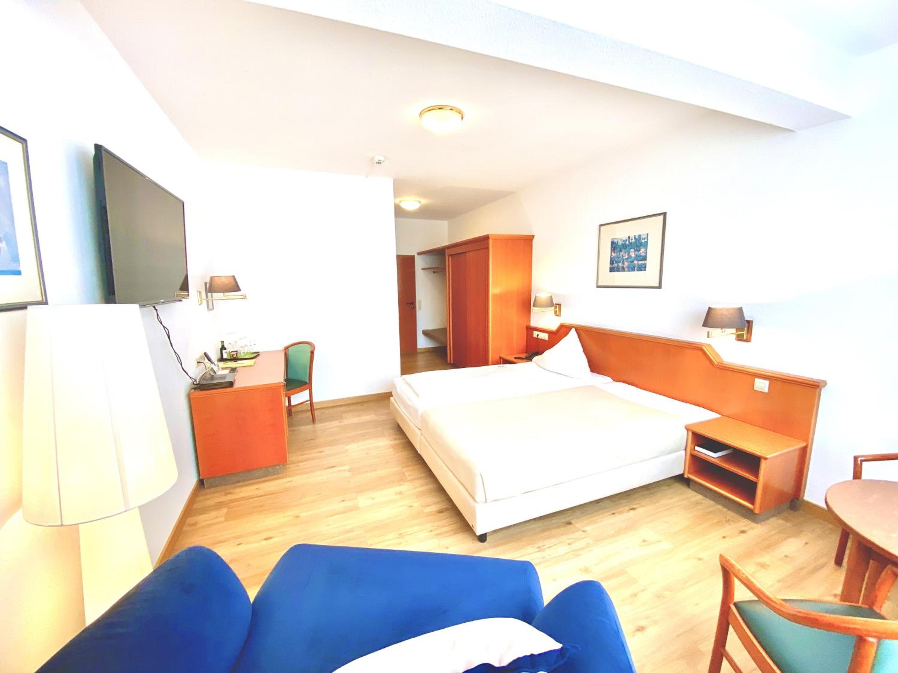 Standard Double Room photo 3