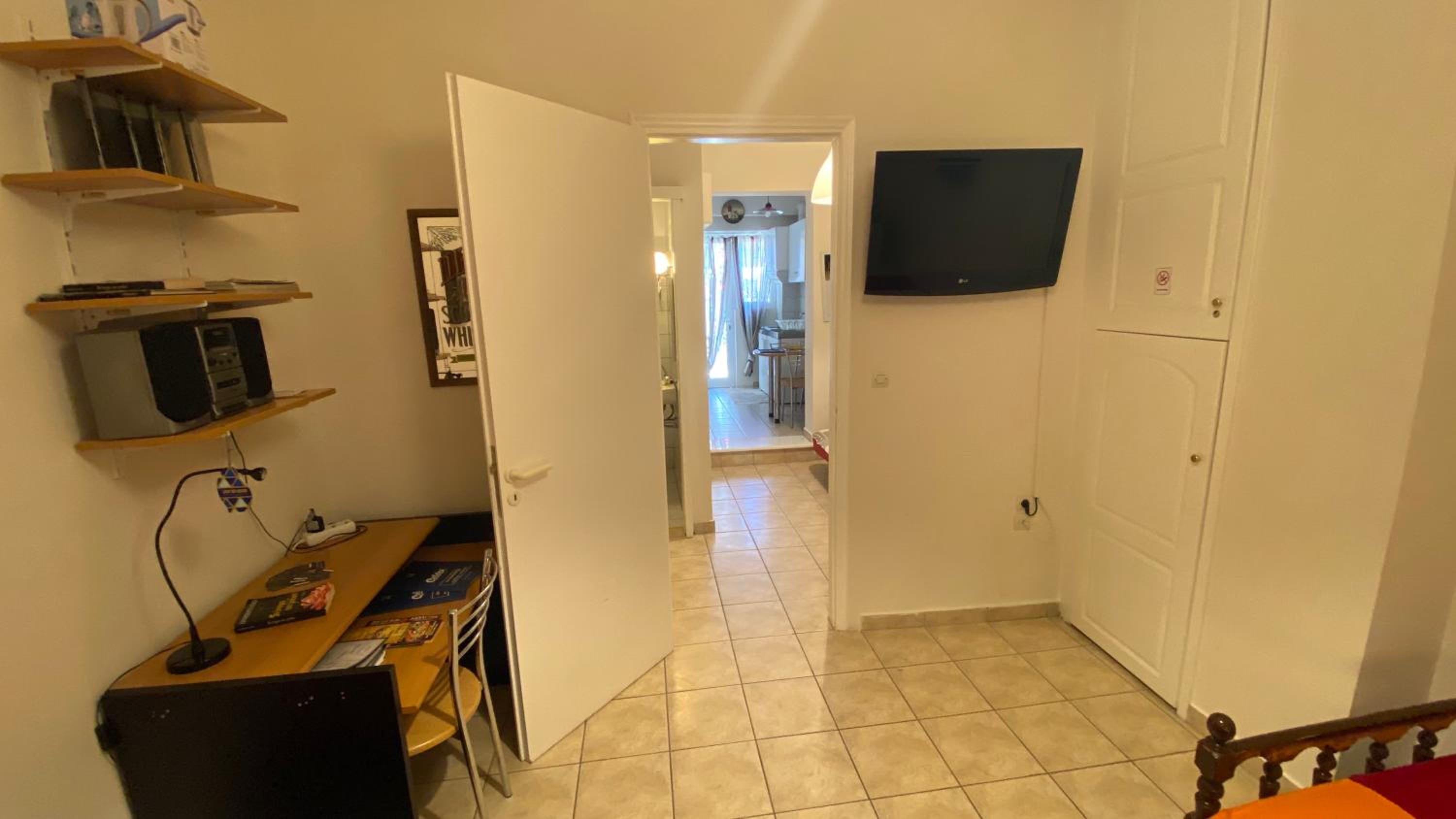 Apartment - Ground Floor - Photo 21