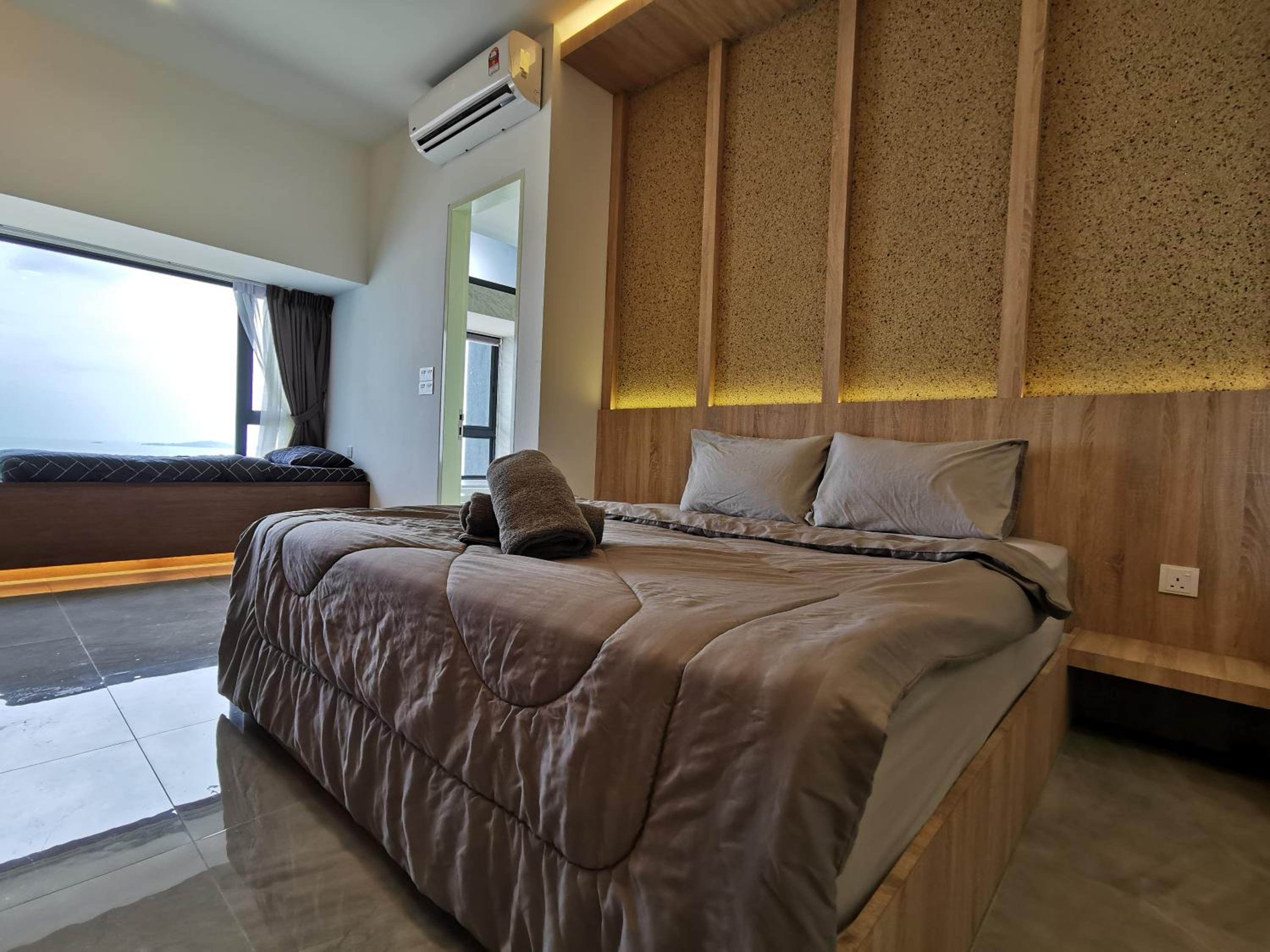 Apartment With Sea View