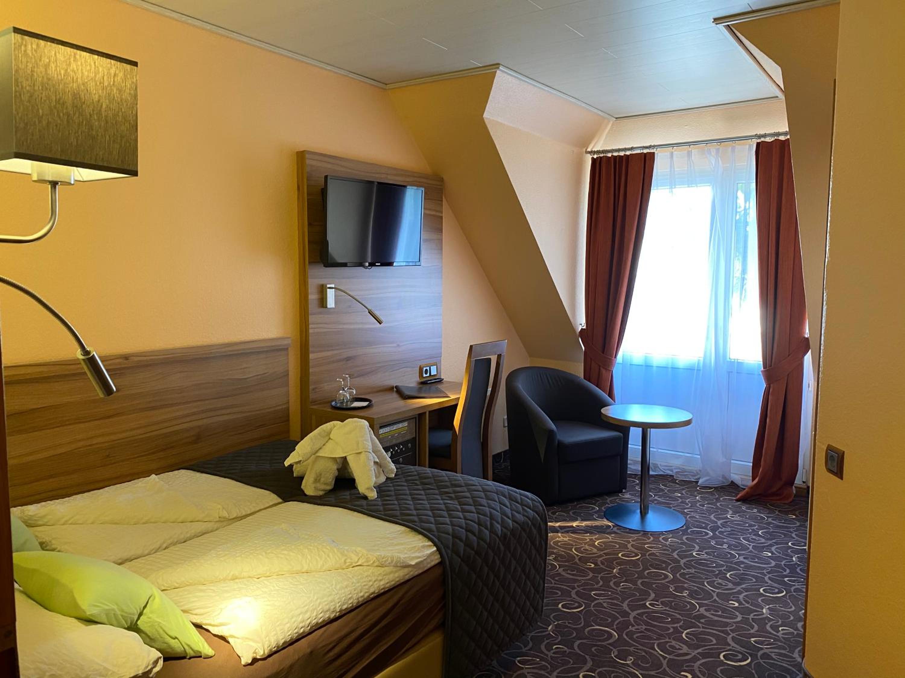 Small Double Room photo 3