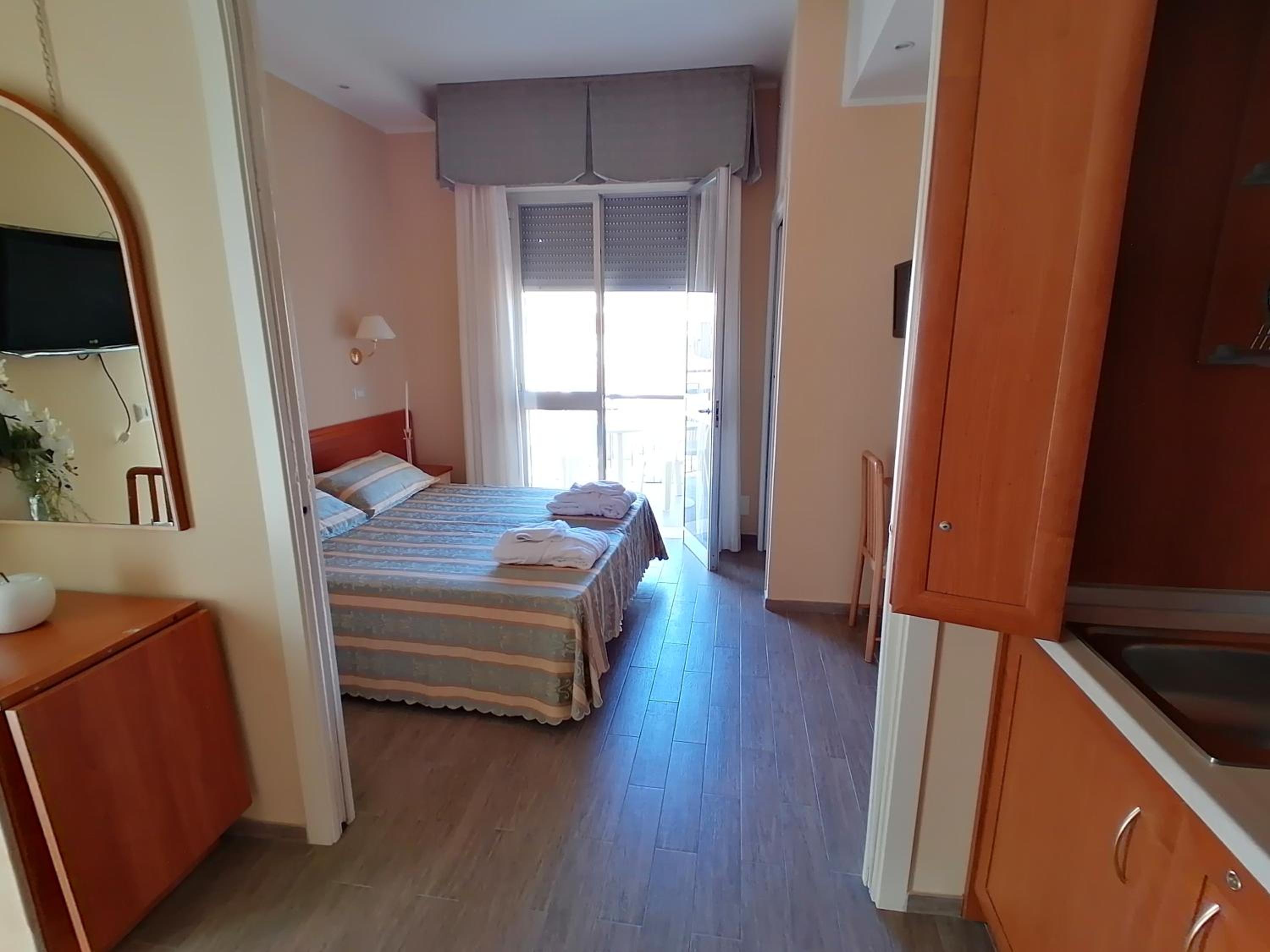 Superior Quadruple Room photo 3