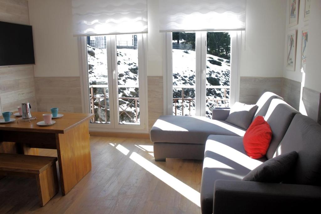 Studio (4 Adults) - Photo 17
