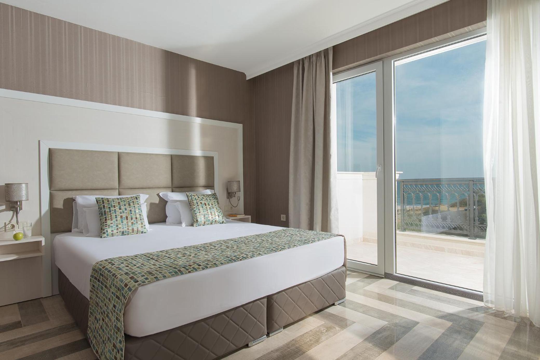 Studio With Sea View