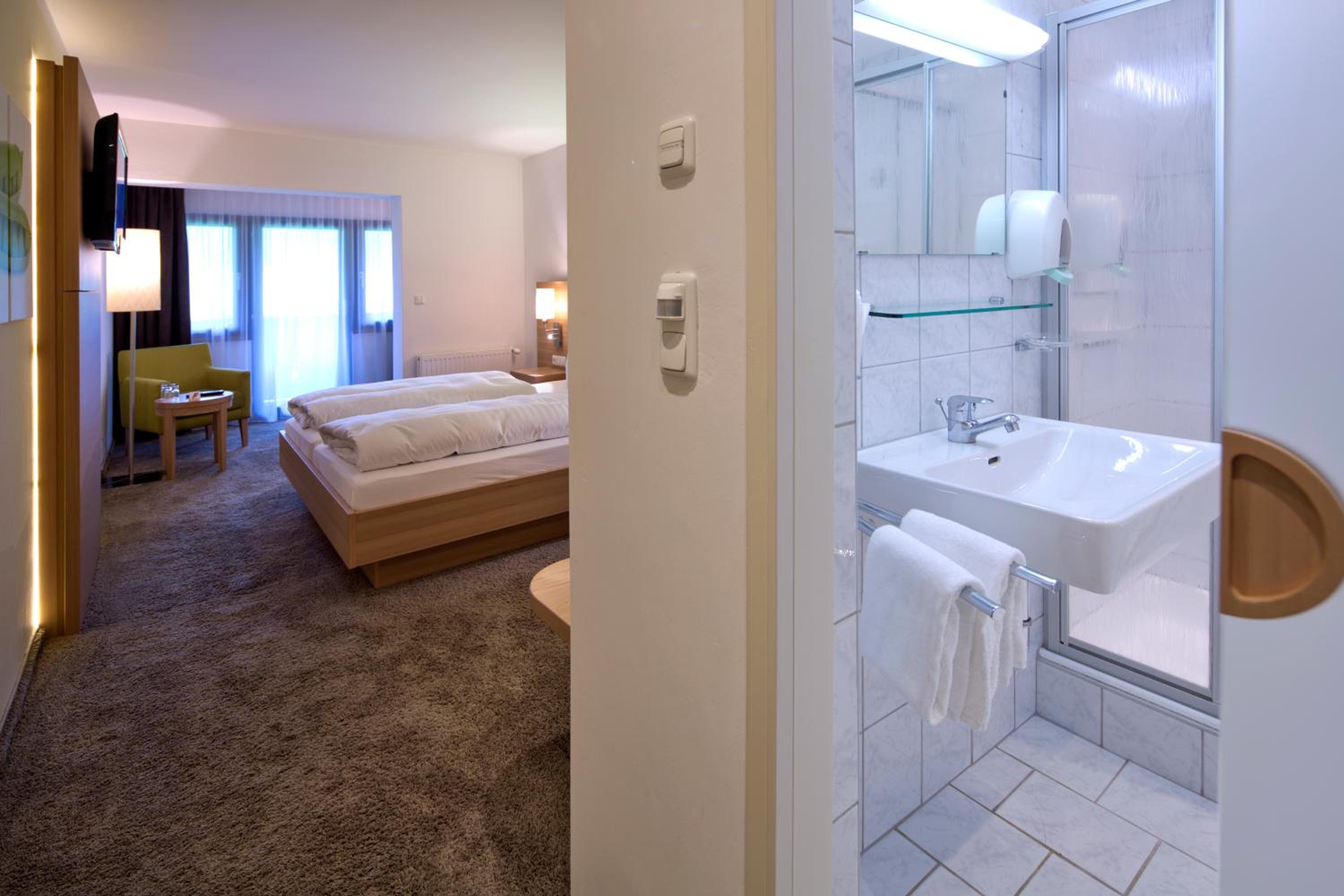 Double Room , category "Rofanblick"
