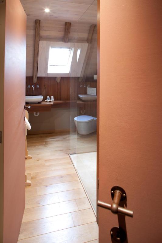 Deluxe Double Room with Extra Bed photo 2