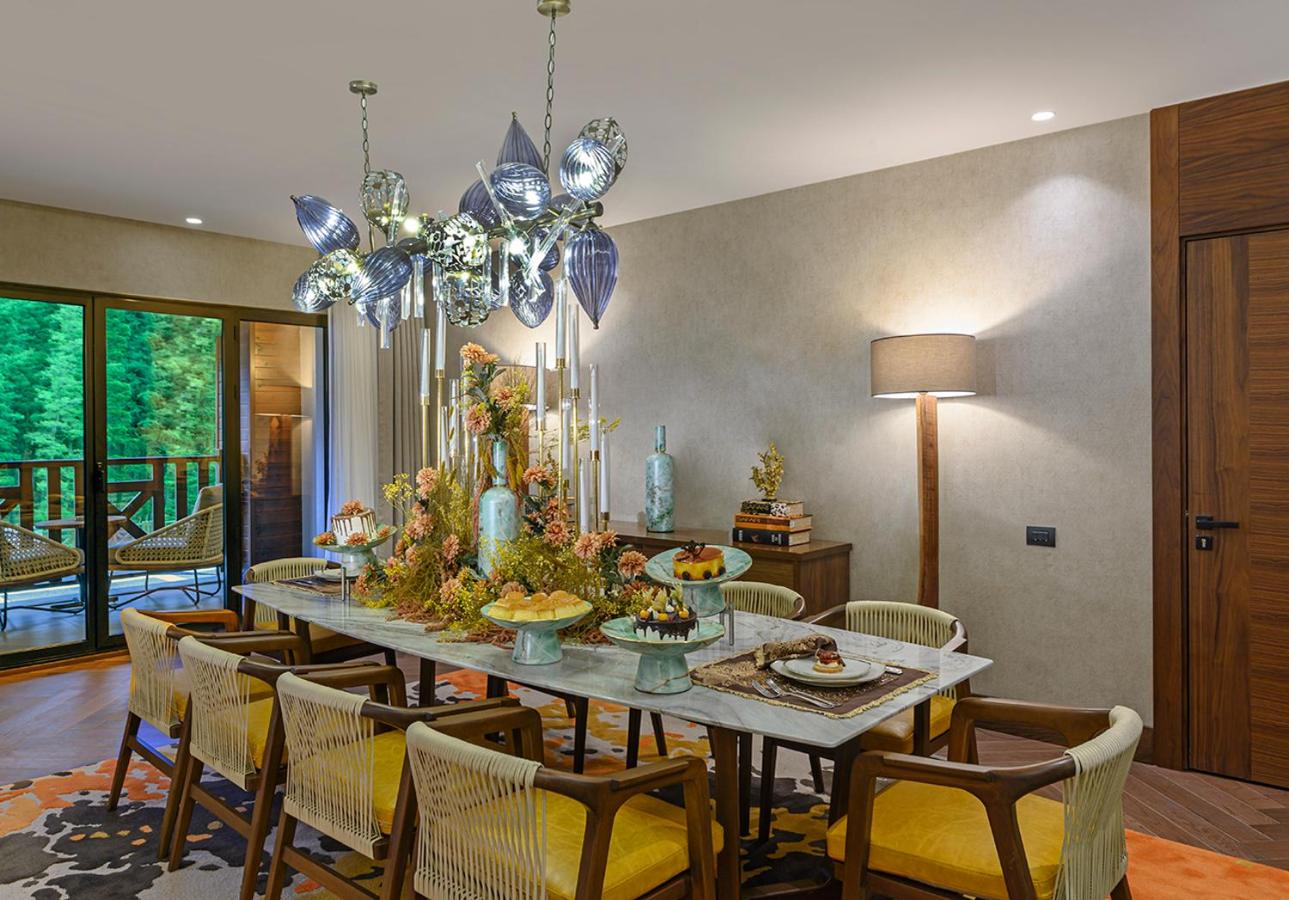 Presidential Suite with King Size Bed, Forest View  photo 3