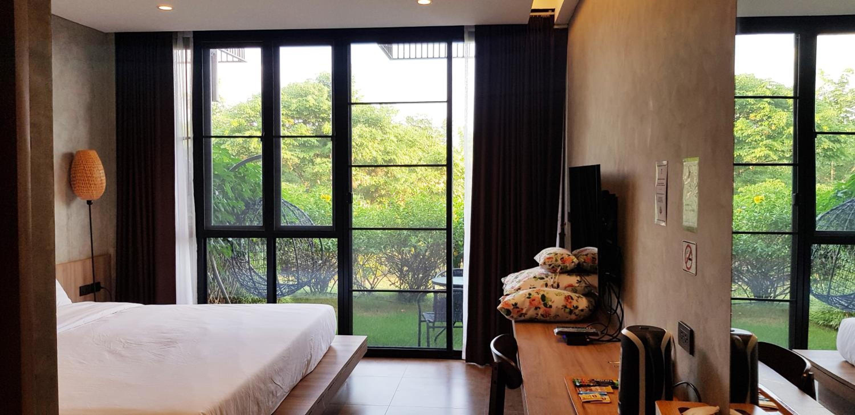 King Room with Garden View - Photo 1