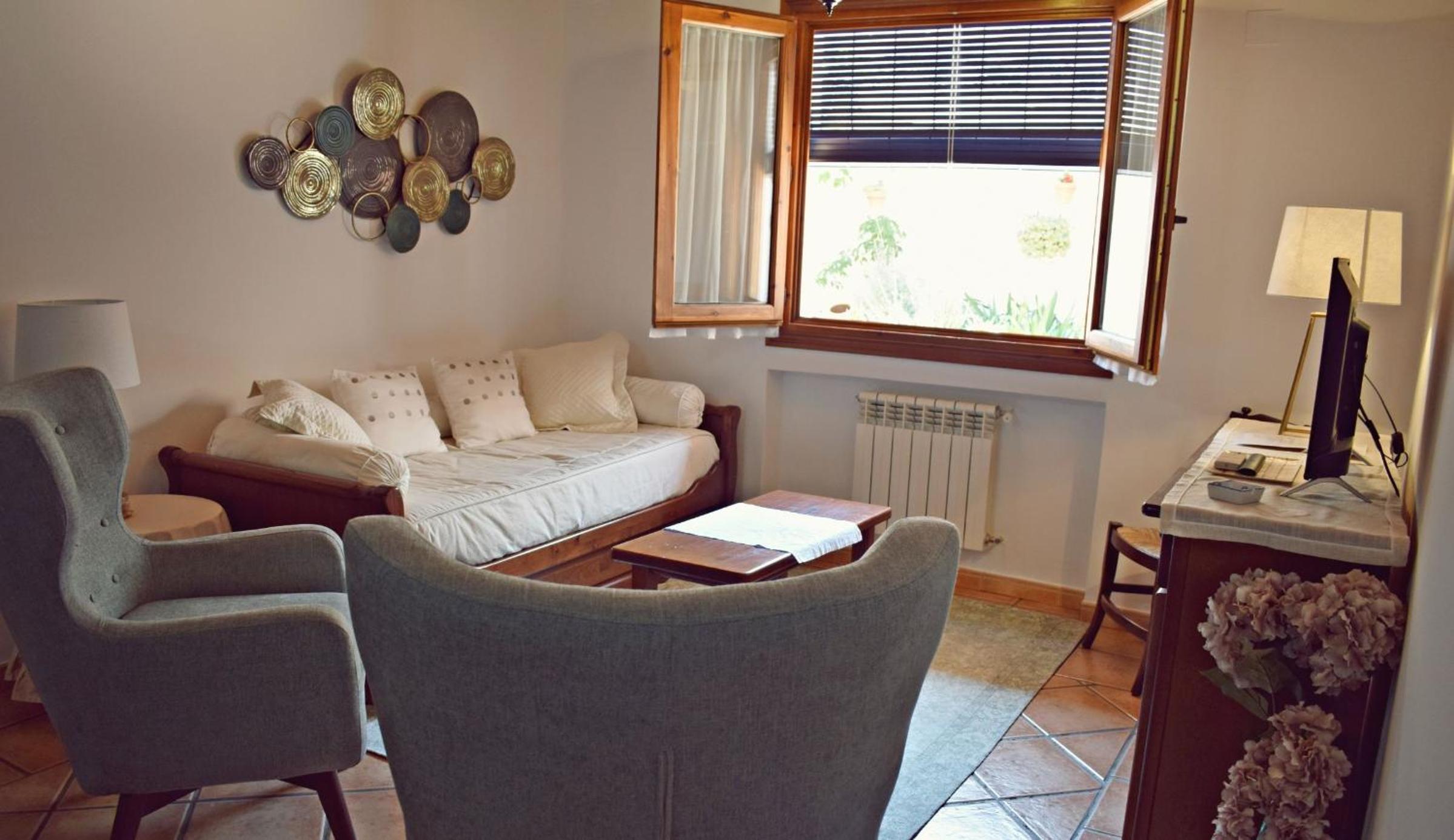 Apartment - Ground Floor photo 3